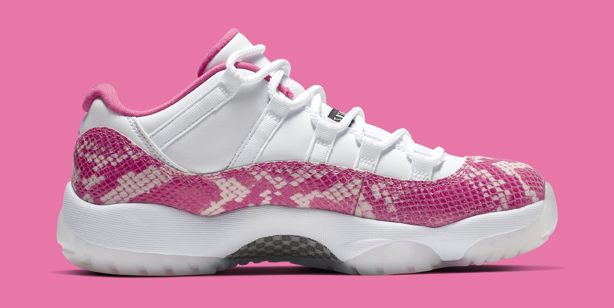 air jordan xi low pink snakeskin