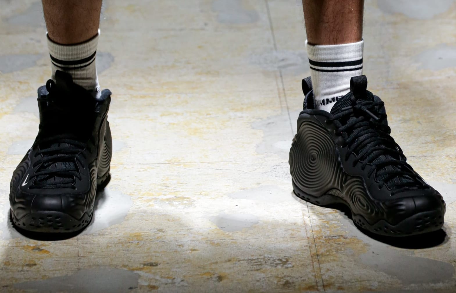 Comme Des Garcons x Nike Foamposite Revealed Photos(08)