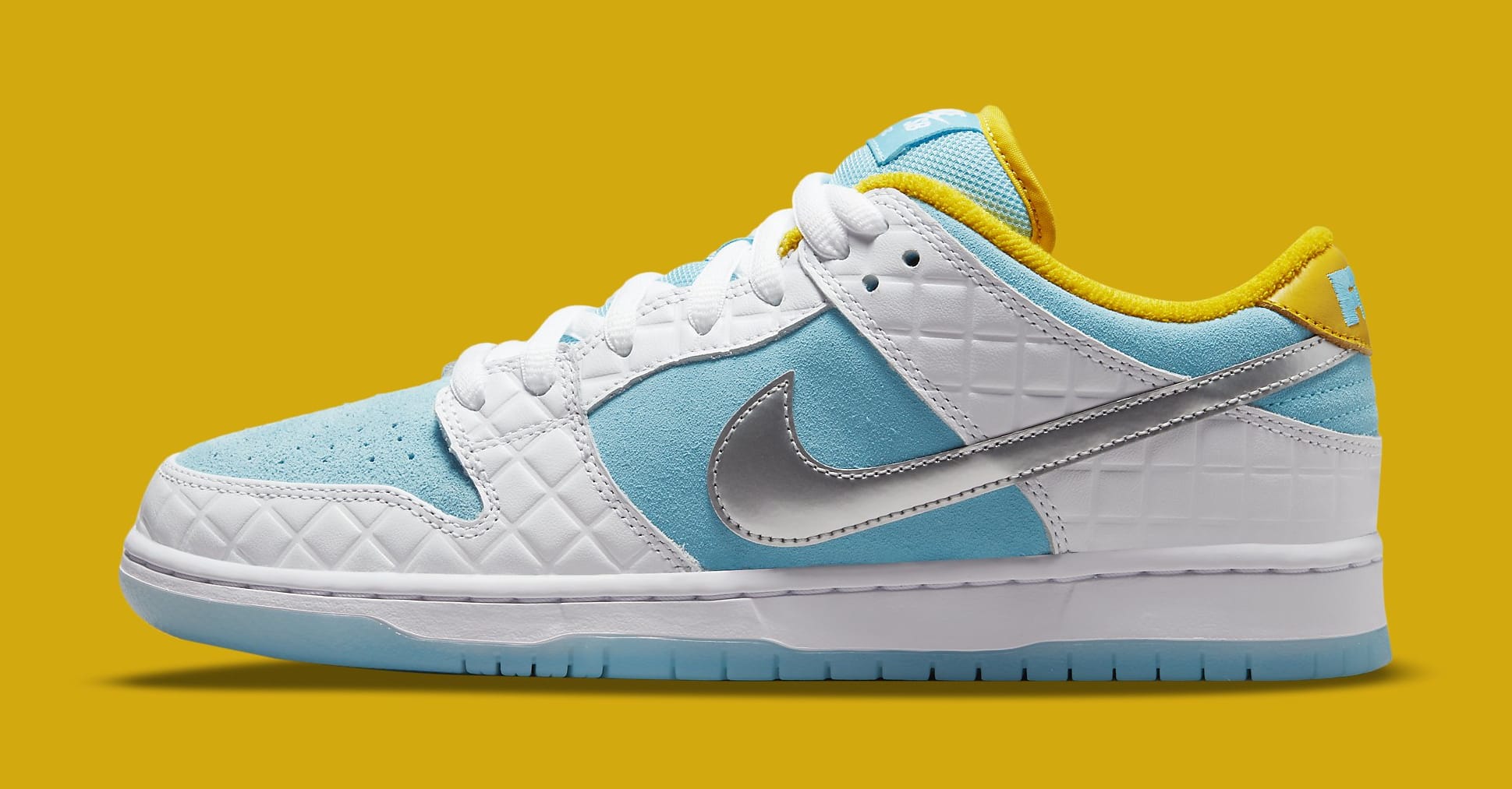sb dunk low collab