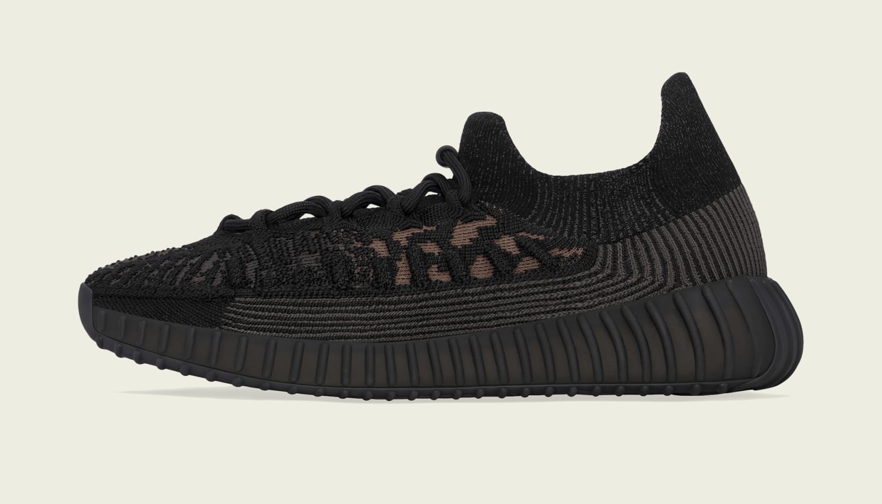 ã¹ãã¼ã«ã¼ adidas yzy 350V2 COMPCTSLATE CARBON 26.5