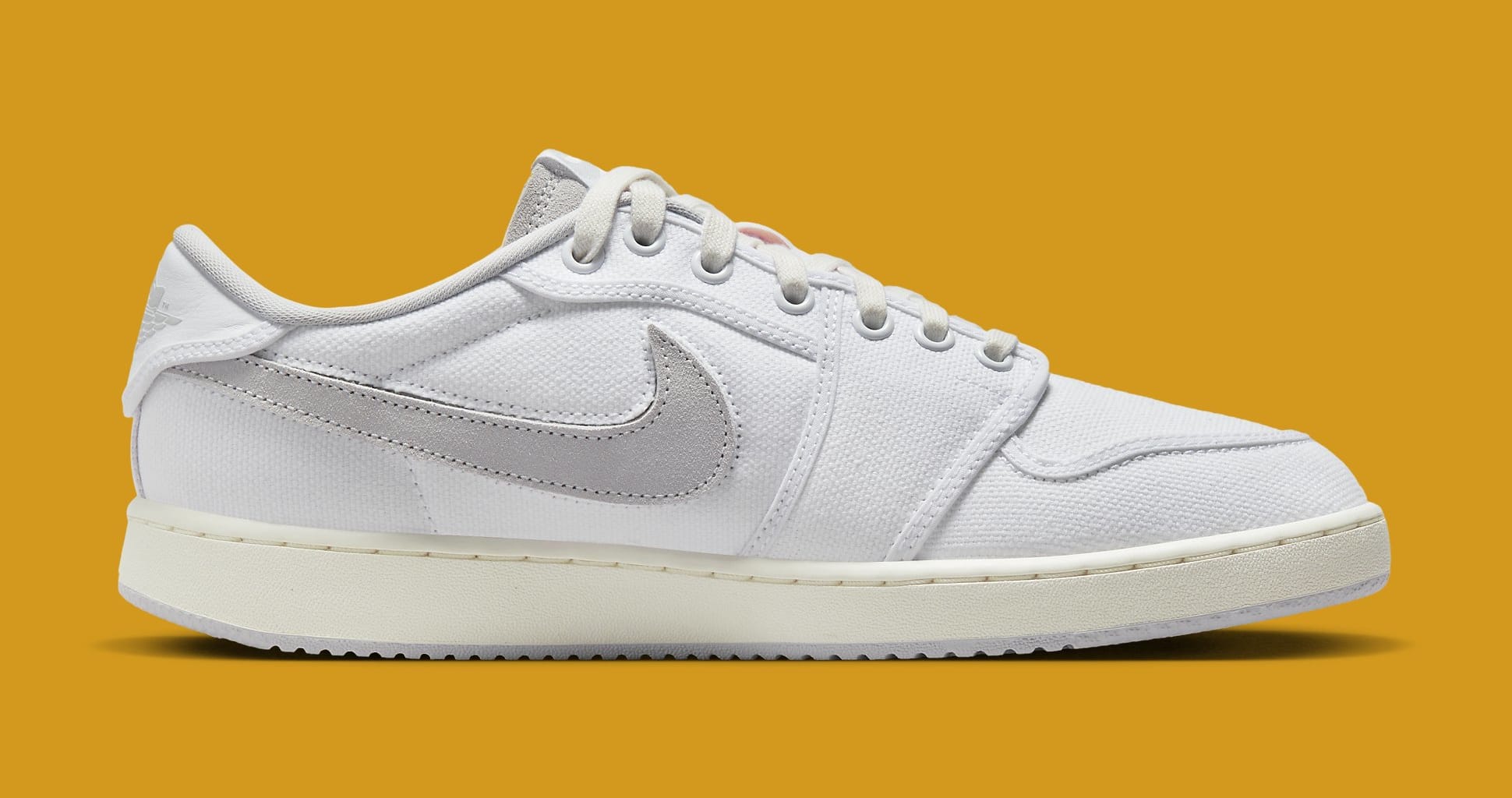 La nike la jordan la gucci on sale la adidas