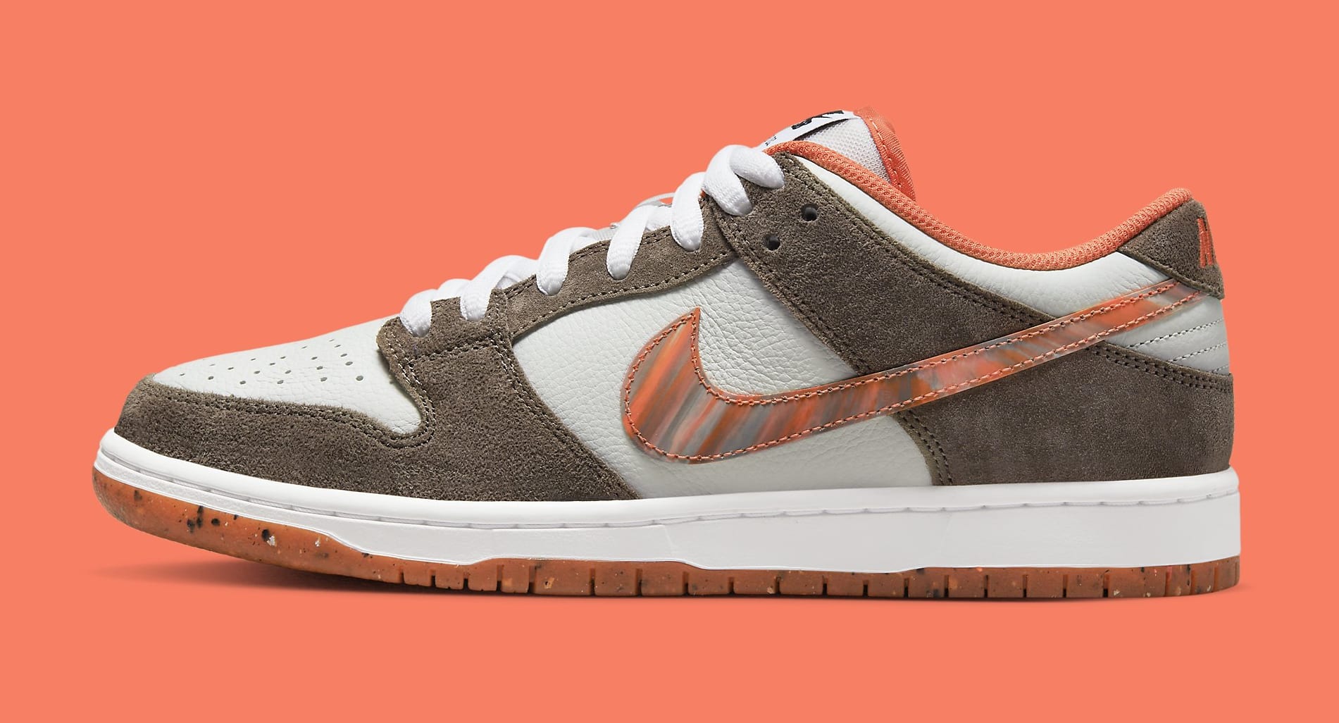 Crushed Skate Shop x Nike SB Dunk Low DH7782 001 Lateral