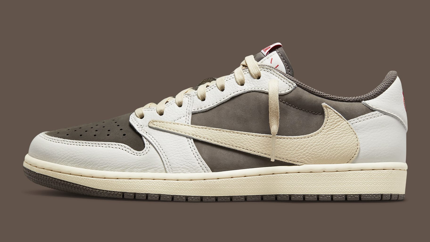 Travis Scott x Air Jordan 1 Low Reverse Mocha Data de Lançamento DM7866-162 Perfil