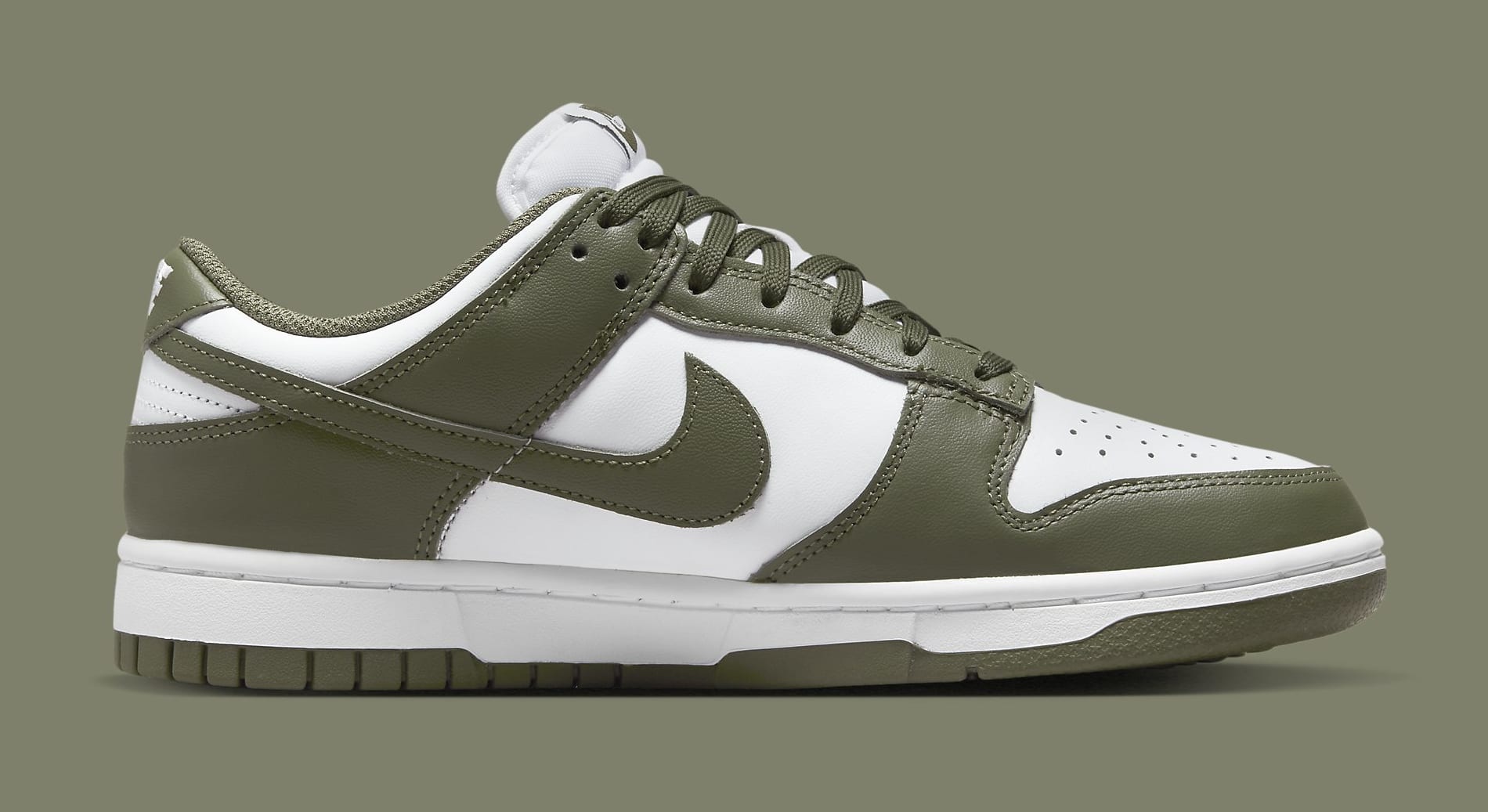 Nike Dunk Low Medium Olive