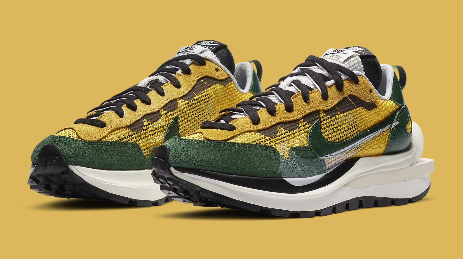 Sacai x Nike VaporWaffle 'Tour Yellow' 'Villain Red' Release Date