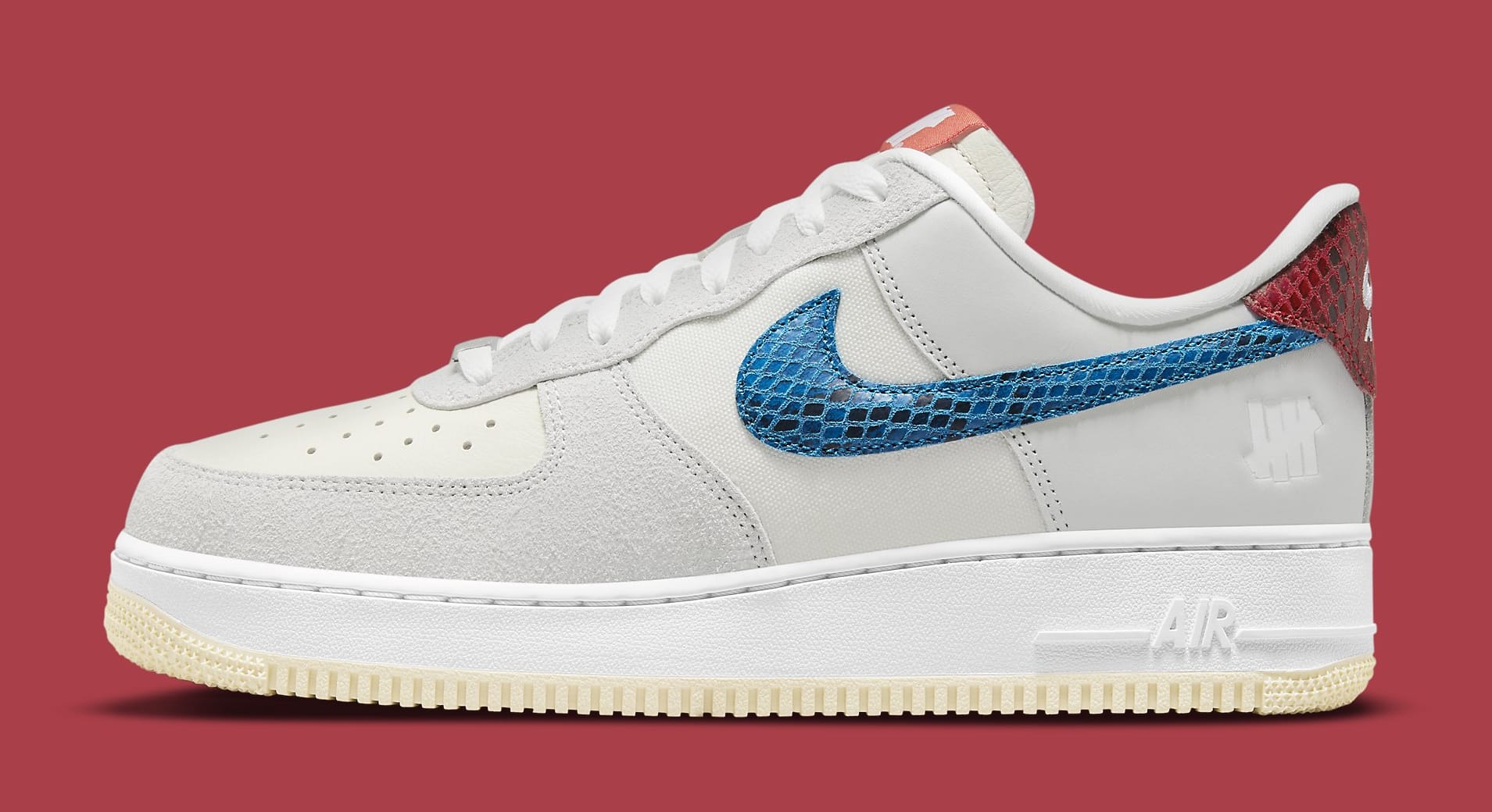 Undefeated x Nike Air Force 1 Low '5 On It' DM8461-001 Lateral