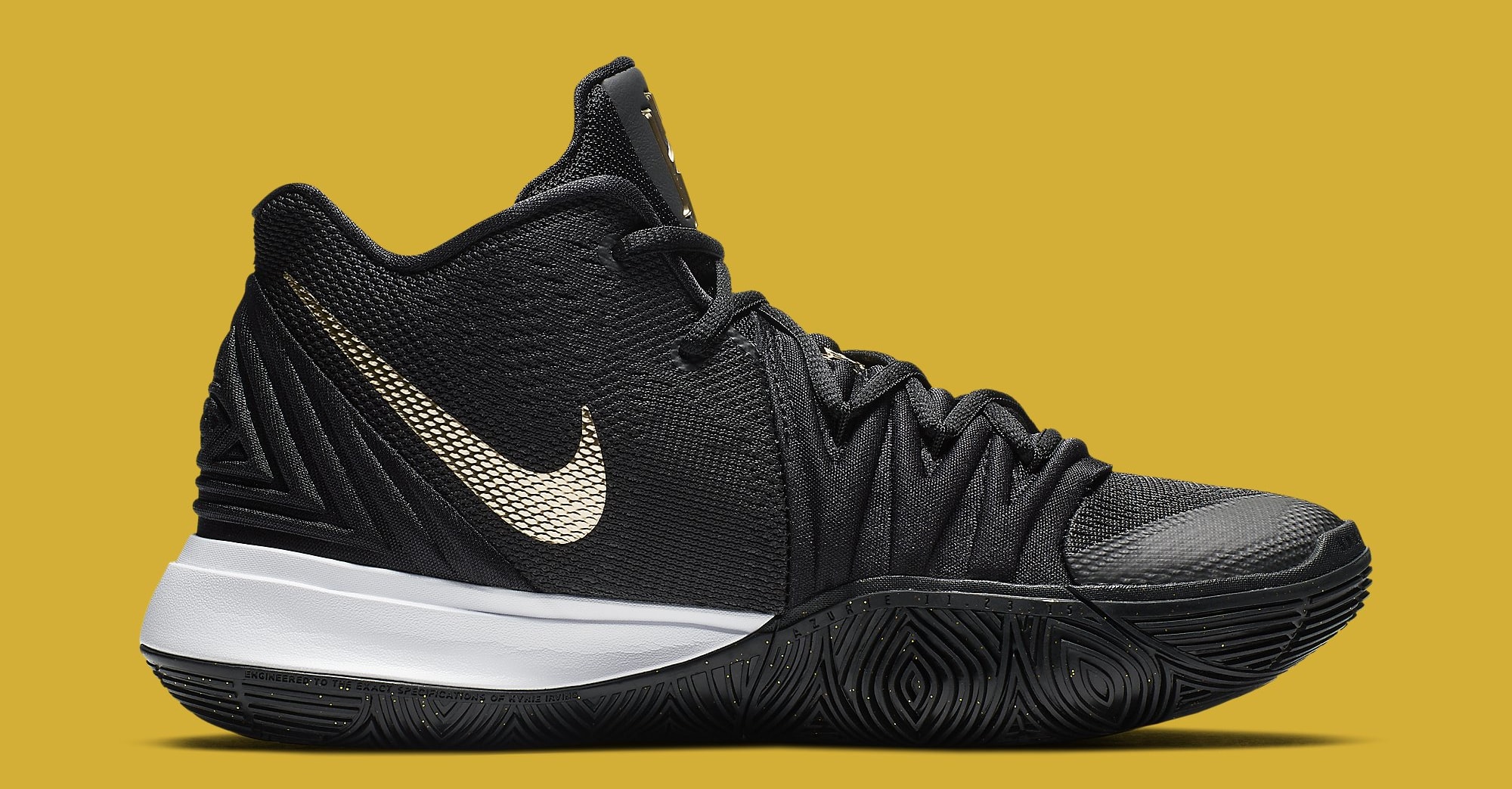 kyrie irving black and gold shoes