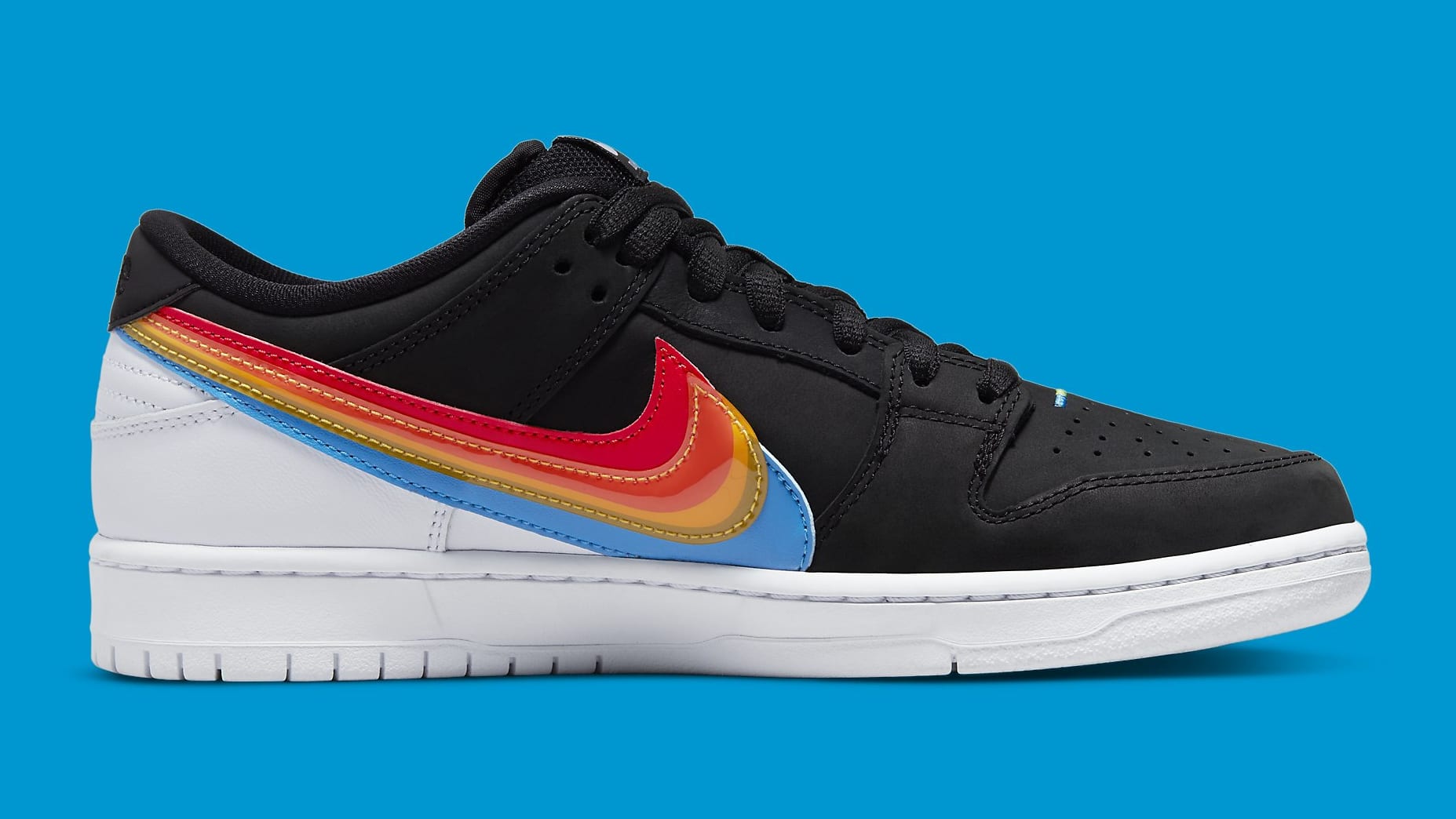 Polaroid x Nike SB Dunk Low DH7722 001 Medlal