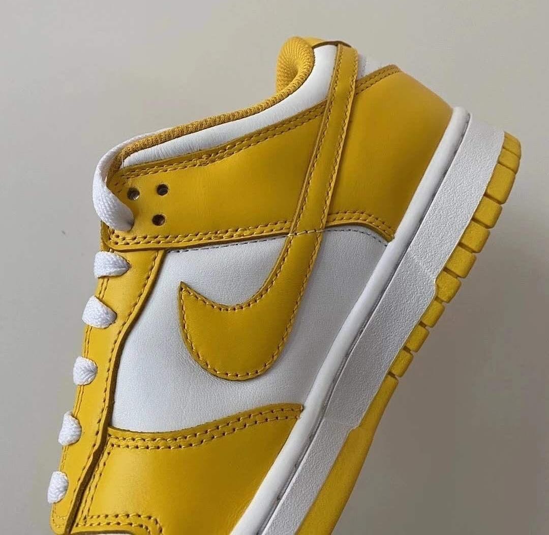 mustard low dunks