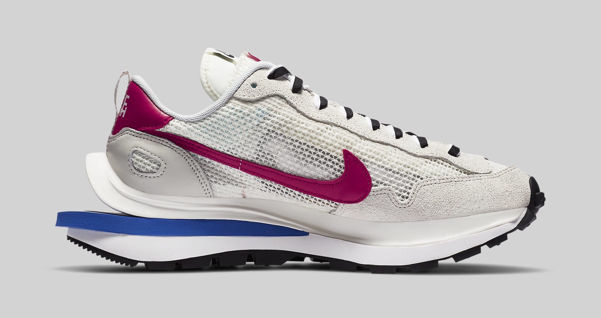 Sacai x Nike VaporWaffle 'Sail' CV1363-100 Medial