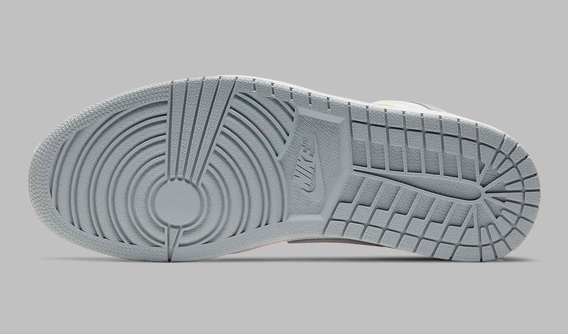 Air Jordan 1 High Switch White Light Smoke Grey Sail Tour Yellow Release Date CW6576-100 Sole