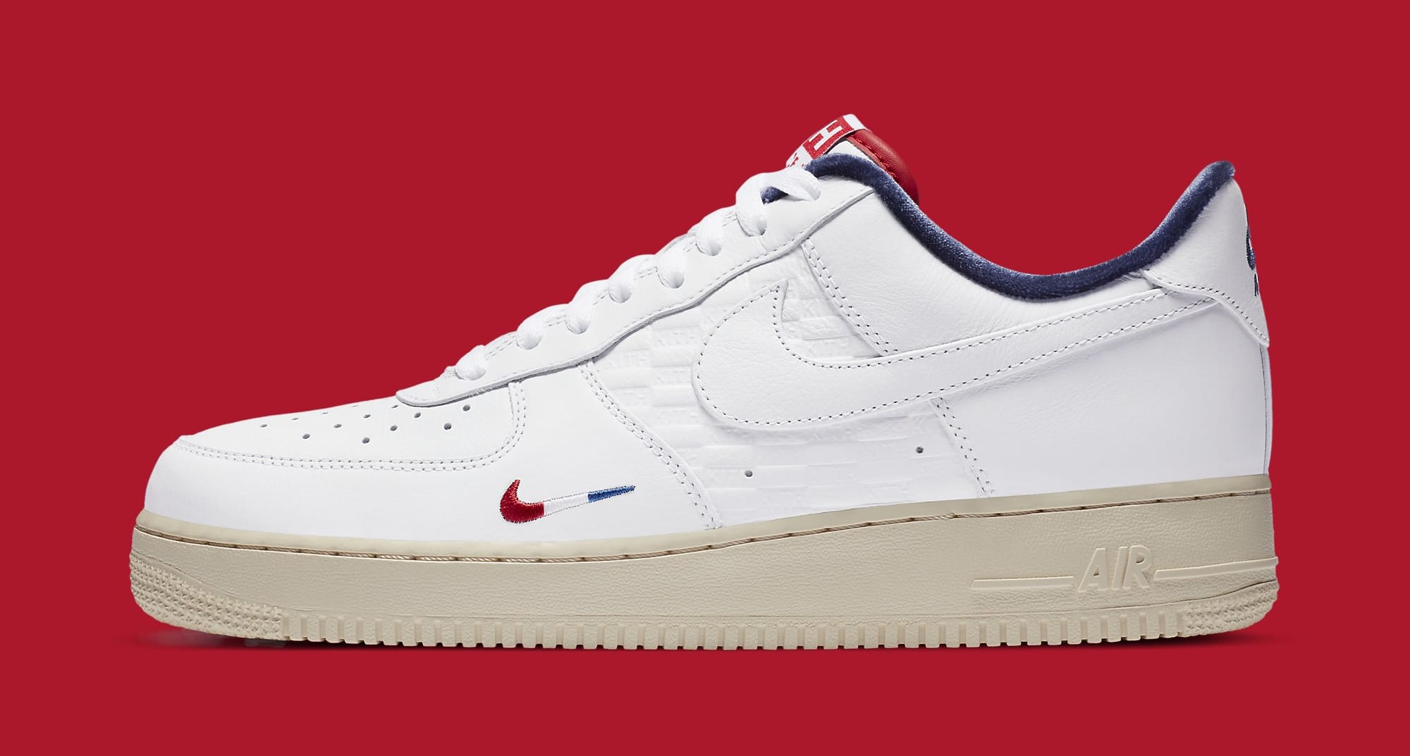 air force 1 paris low