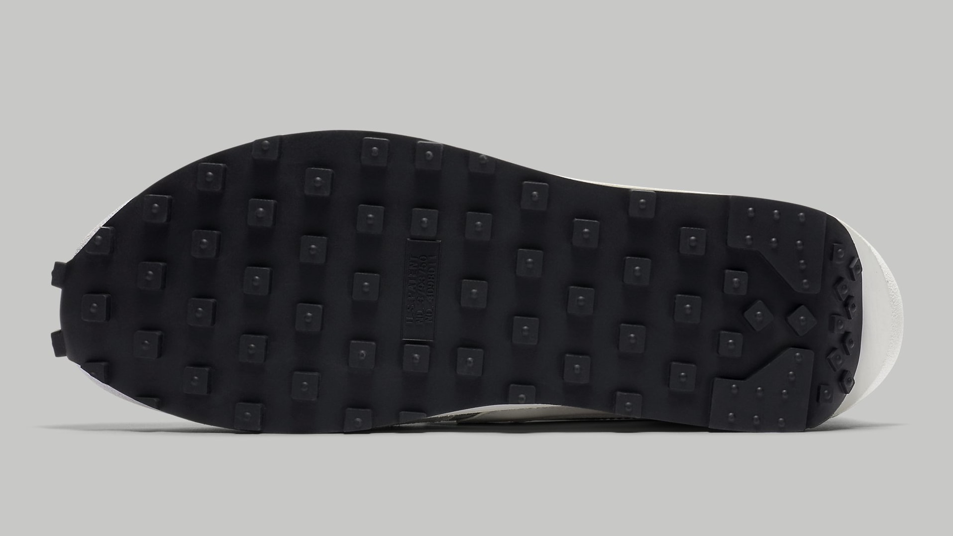 Nike sacai sole