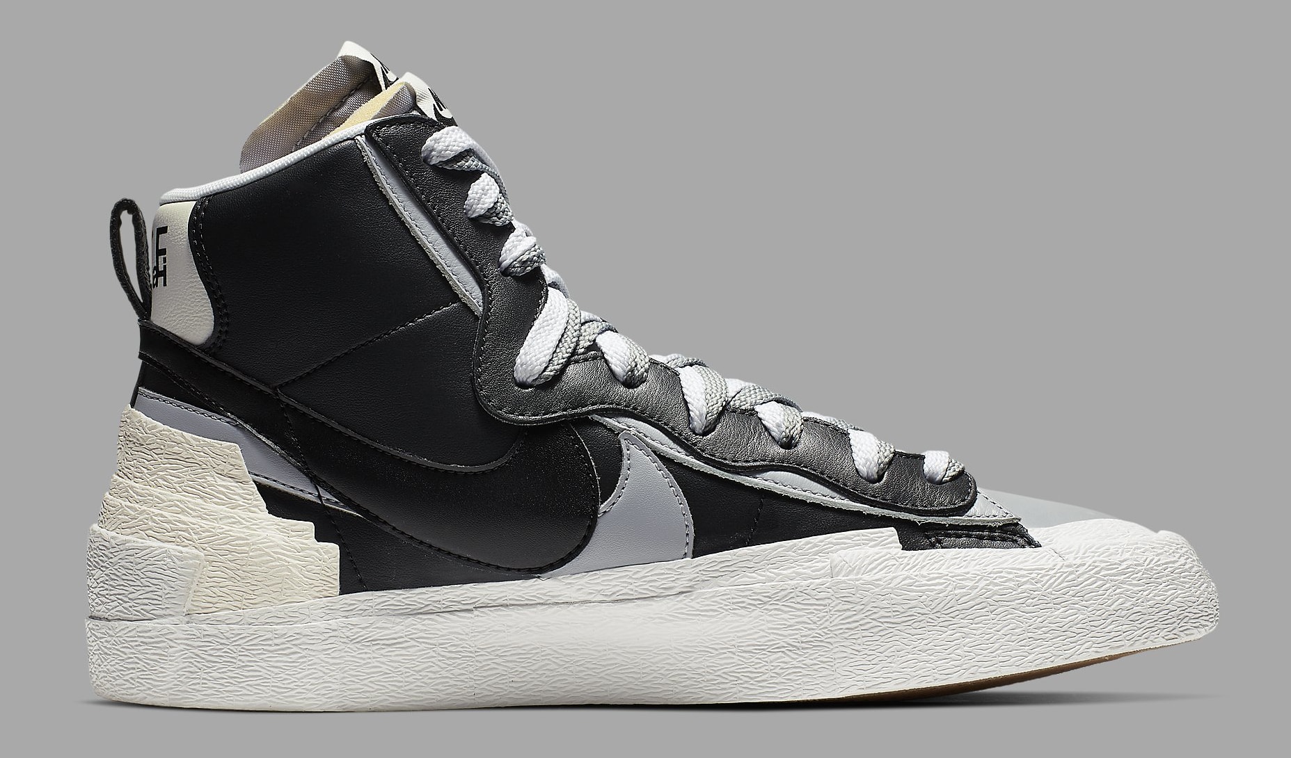 Sacai x Nike Blazer High Black White Release Date BV0072-100 BV0072-002 ...