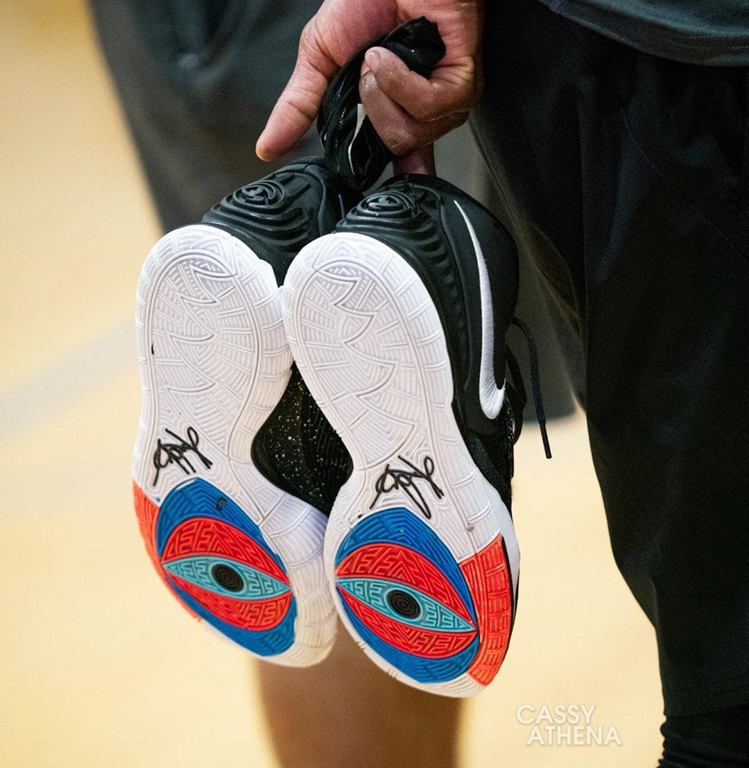 kyrie irving wearing kyrie 6