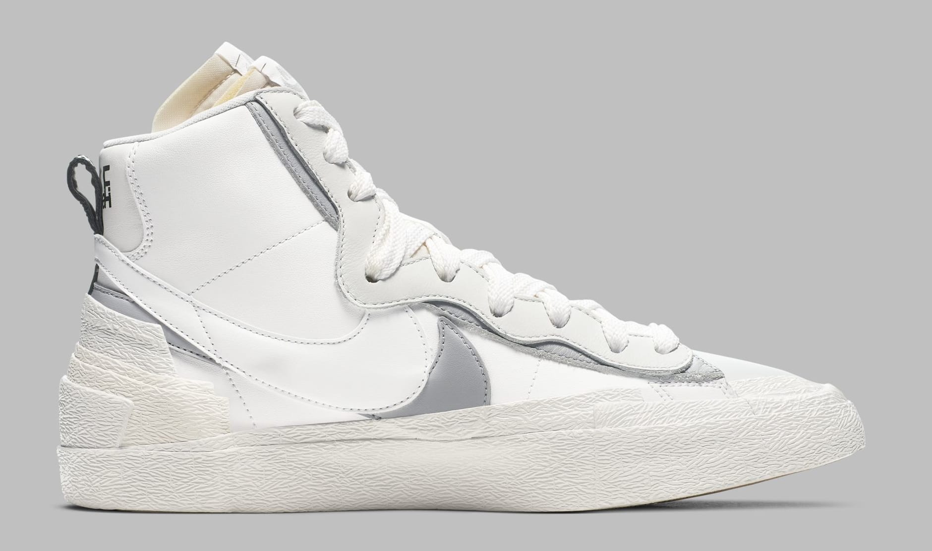 nike sacai white and black
