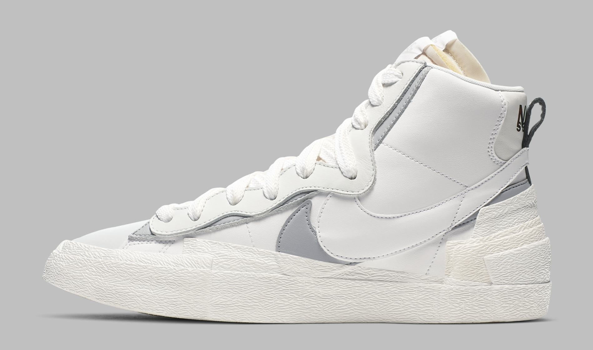 nike sacai white and black