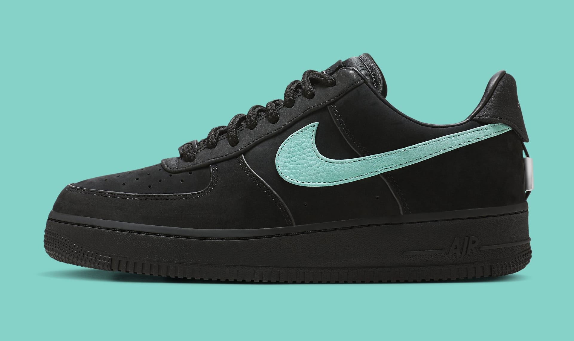 Tiffany & Co. x Nike Air Force 1 Low DZ1382 001 Lateral