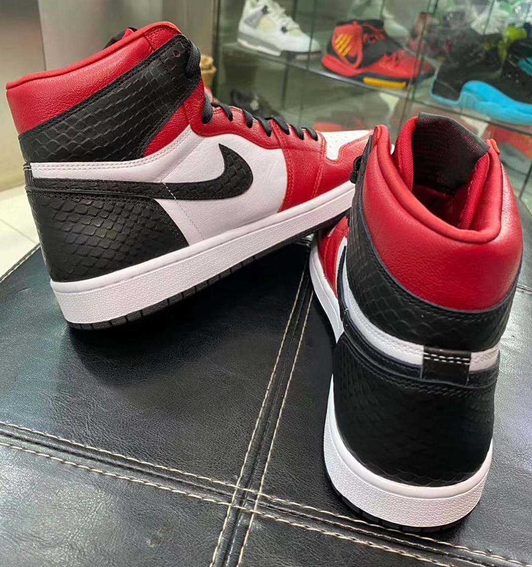 jordan 1 snakes