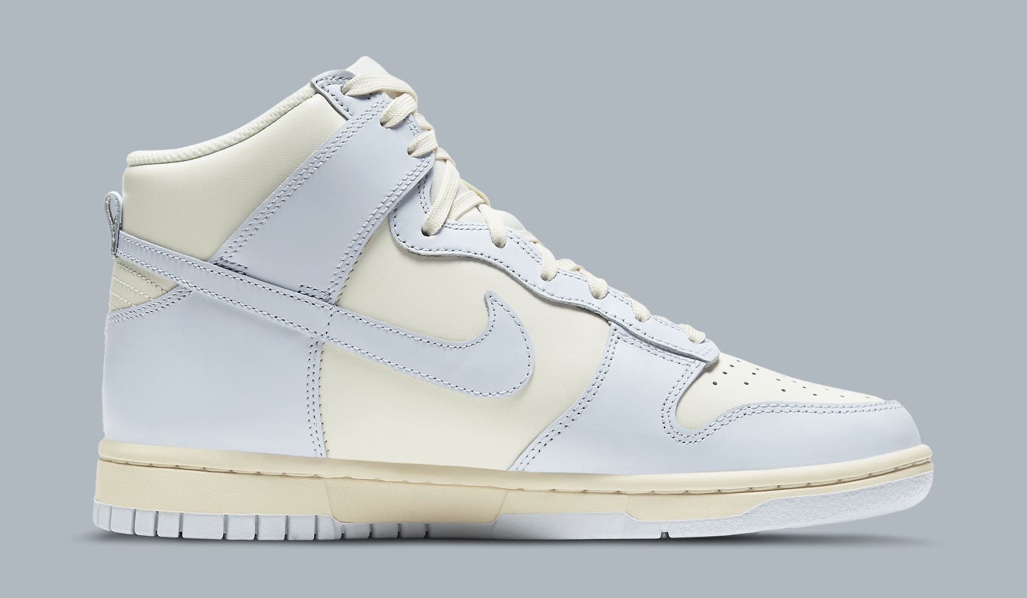 nike dunk high wmns football grey womens stores