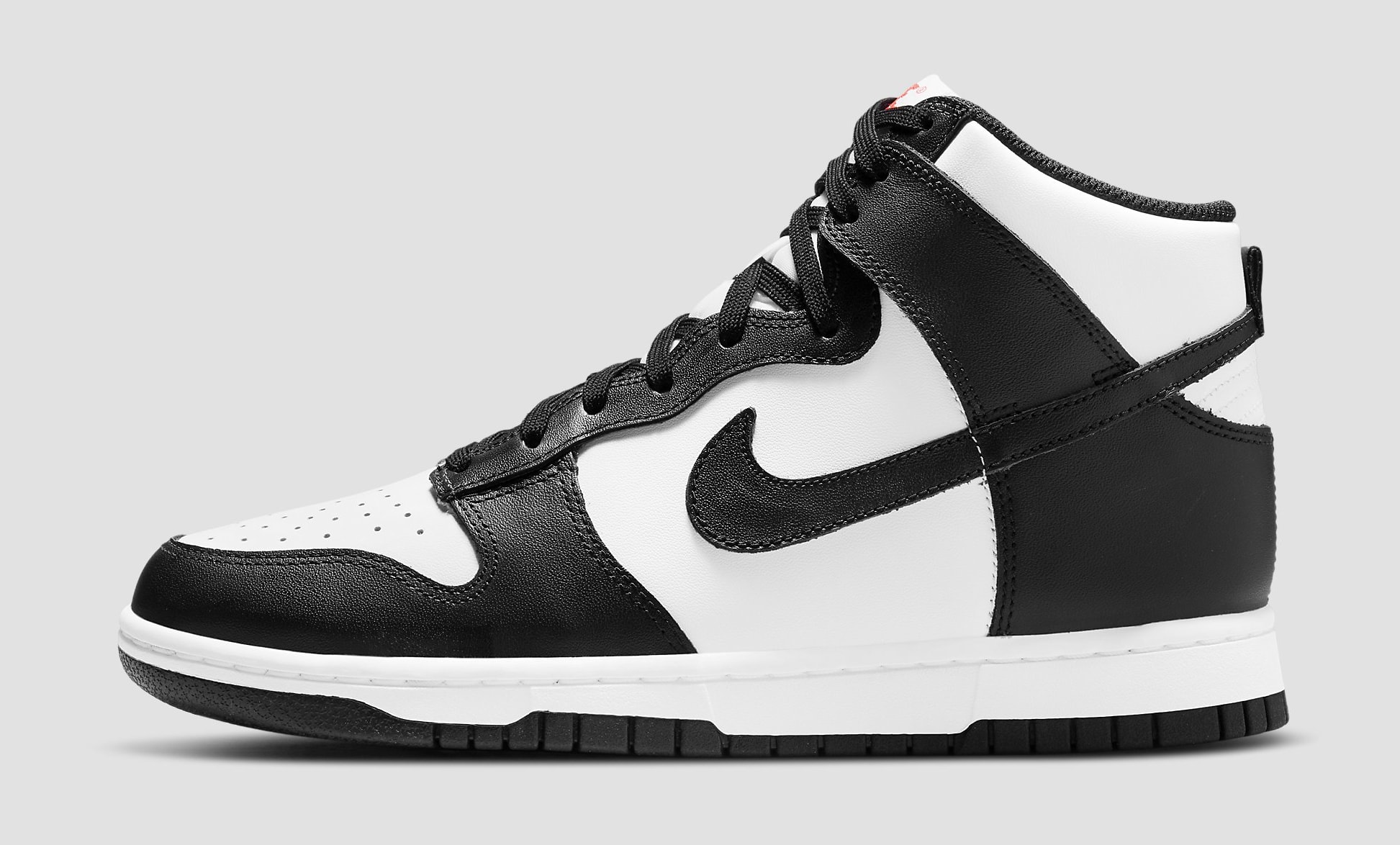 Nike dunk high retro white black university red clearance