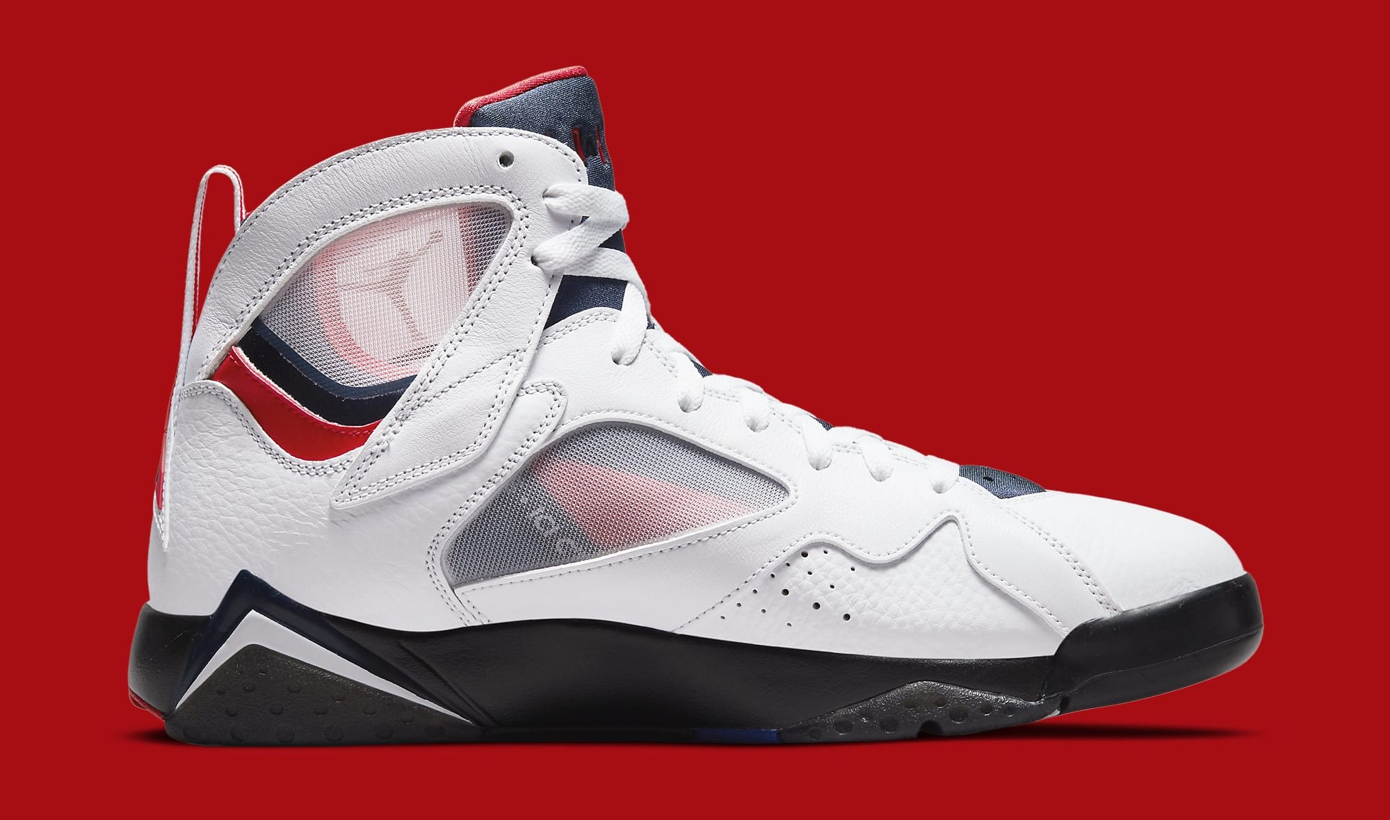 PSG x Air Jordan 7 Retro CZ0789-105 Medial