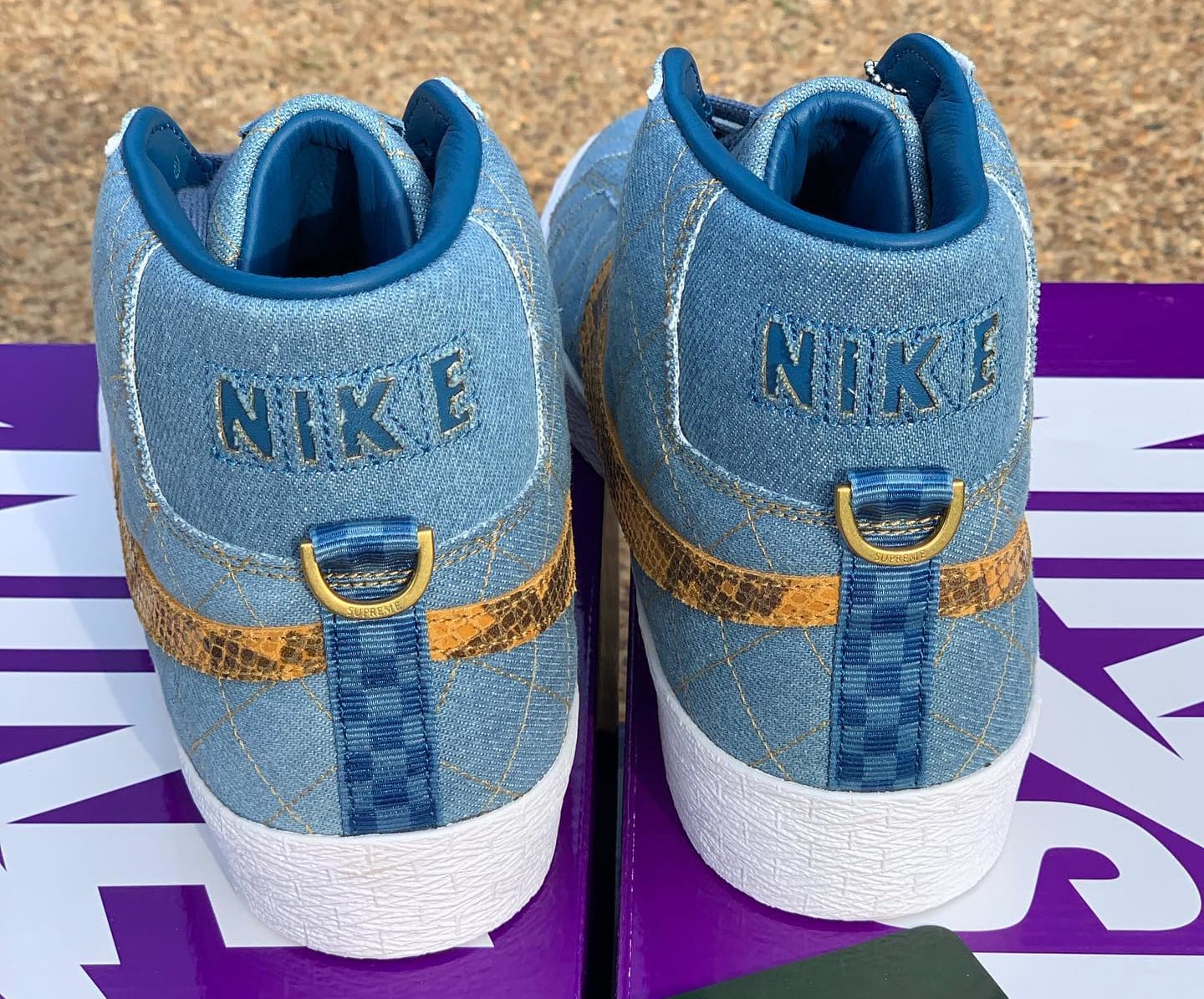 Supreme x Nike SB Blazer Mid 'Denim' Heel
