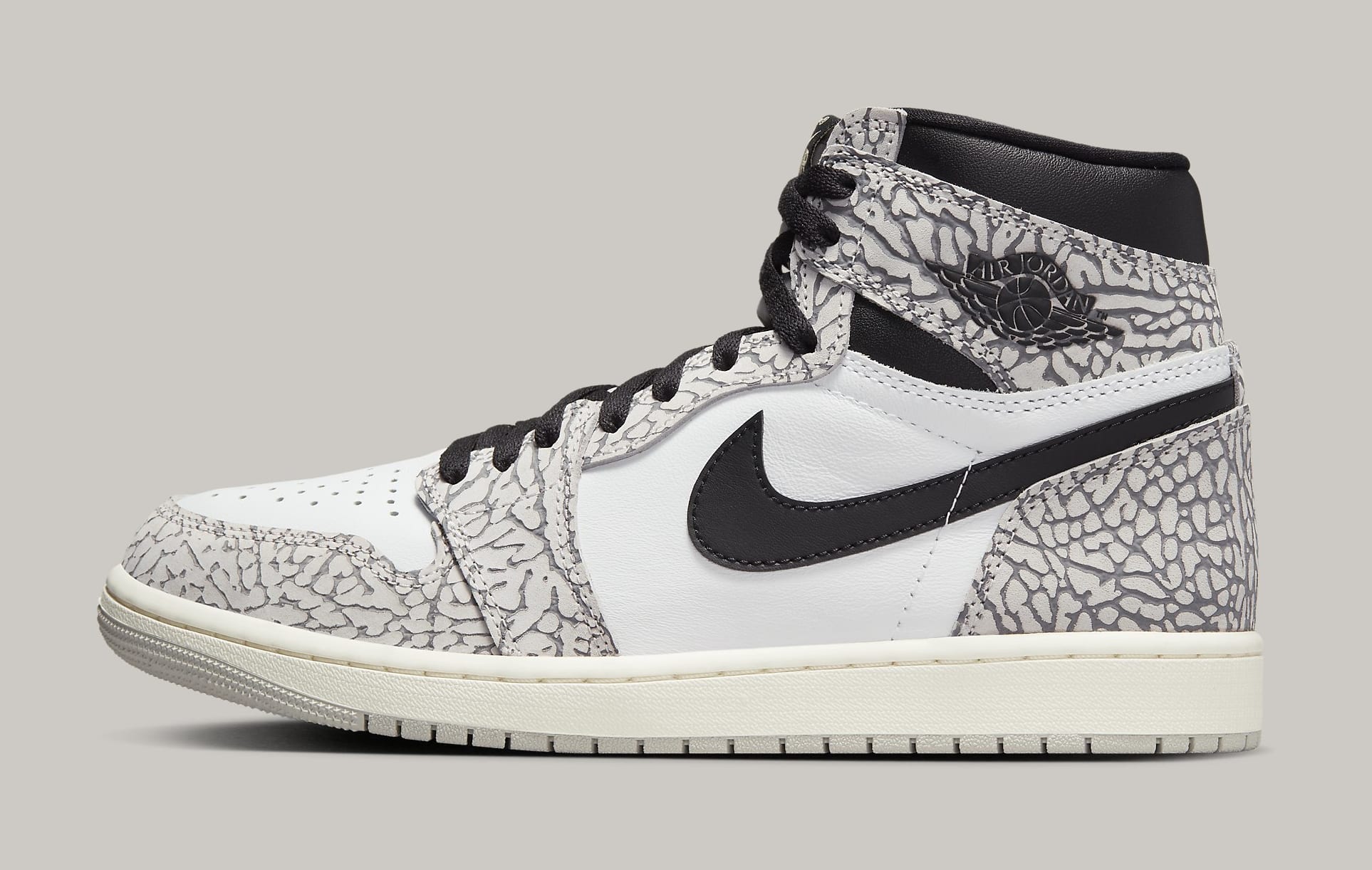 Air Jordan 1 High 'White Cement' DZ5485 052 Lateral
