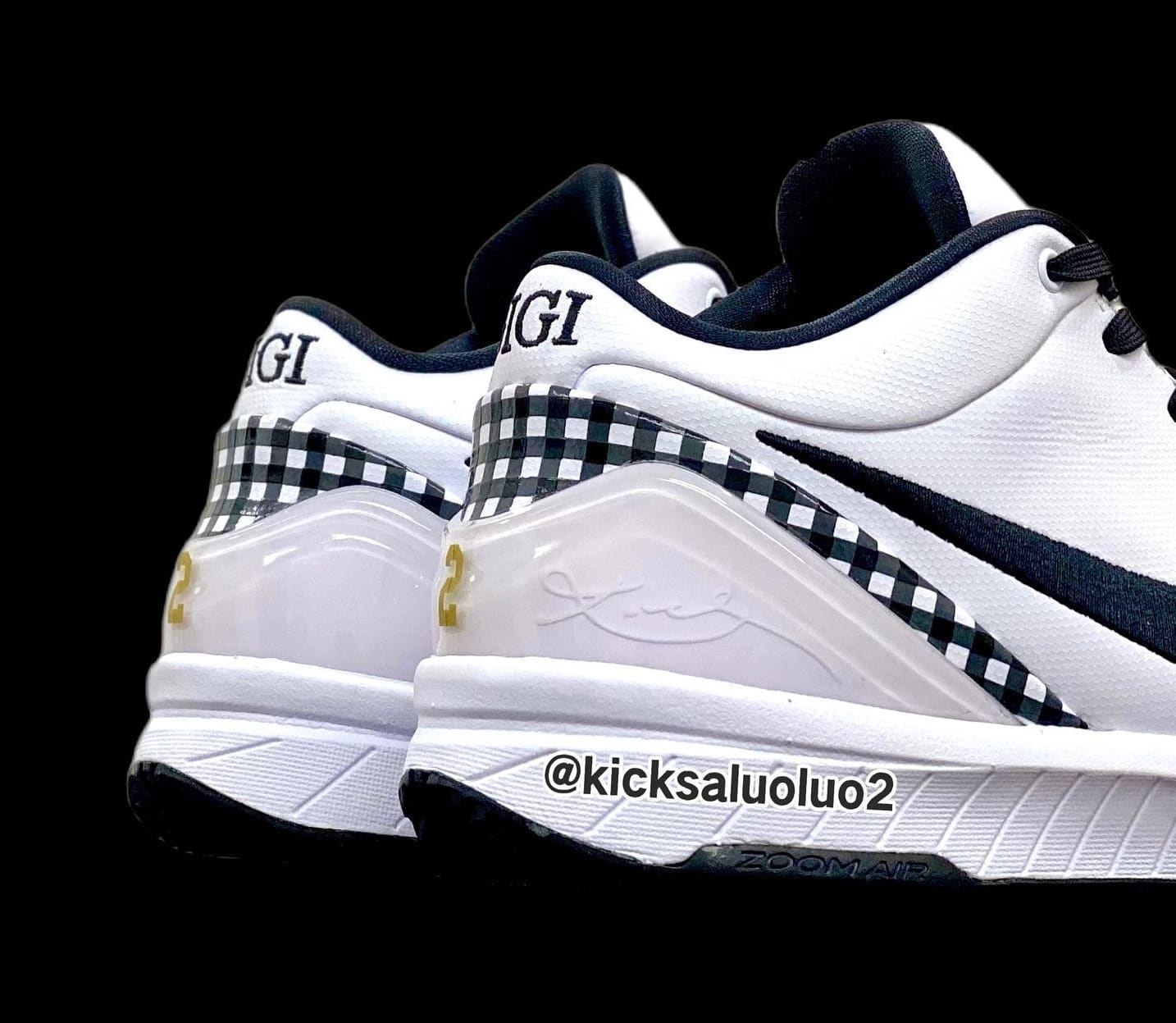 Nike Kobe 4 Protro 'Gigi'