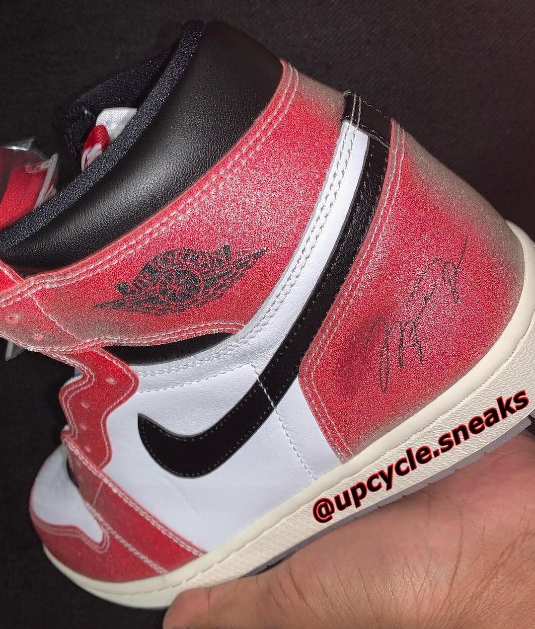 Trophy Room x Air Jordan 1 Retro High OG DA2728-100 Heel