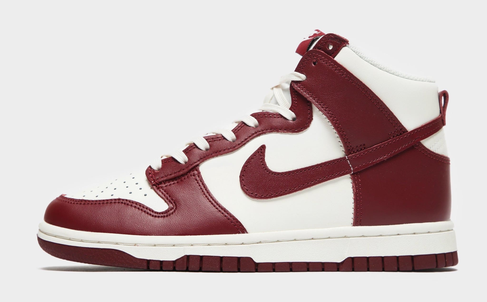 Nike Dunk High Women's 'Team Red' DD1869-101 Lateral