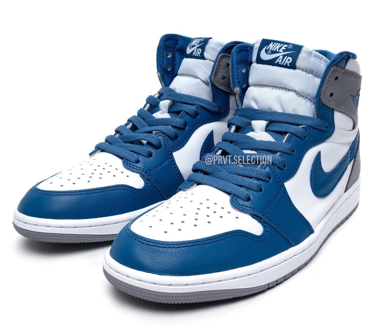 true blue 1s