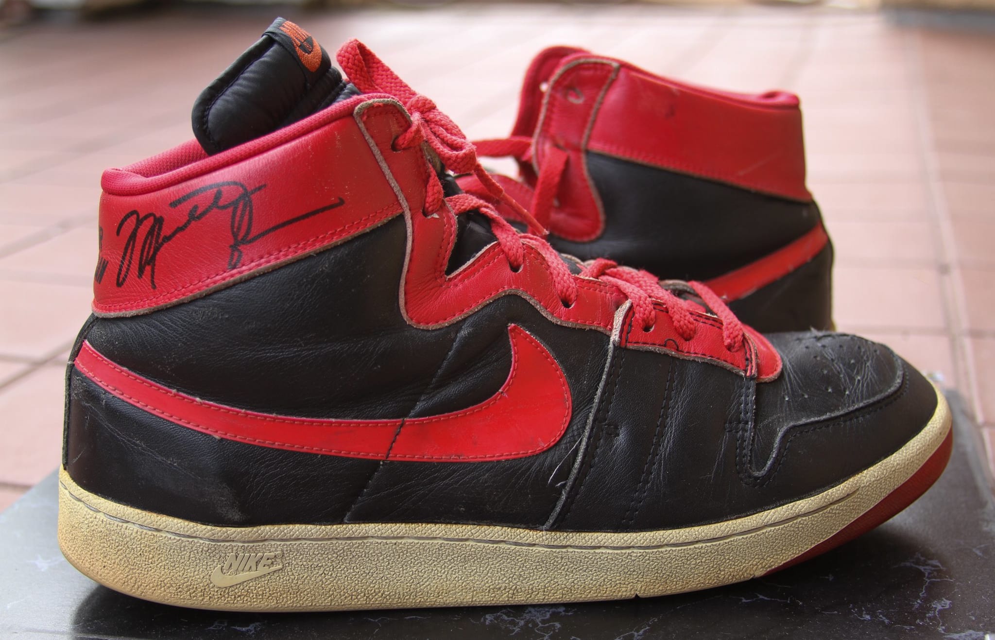 air ship pe x air jordan 1