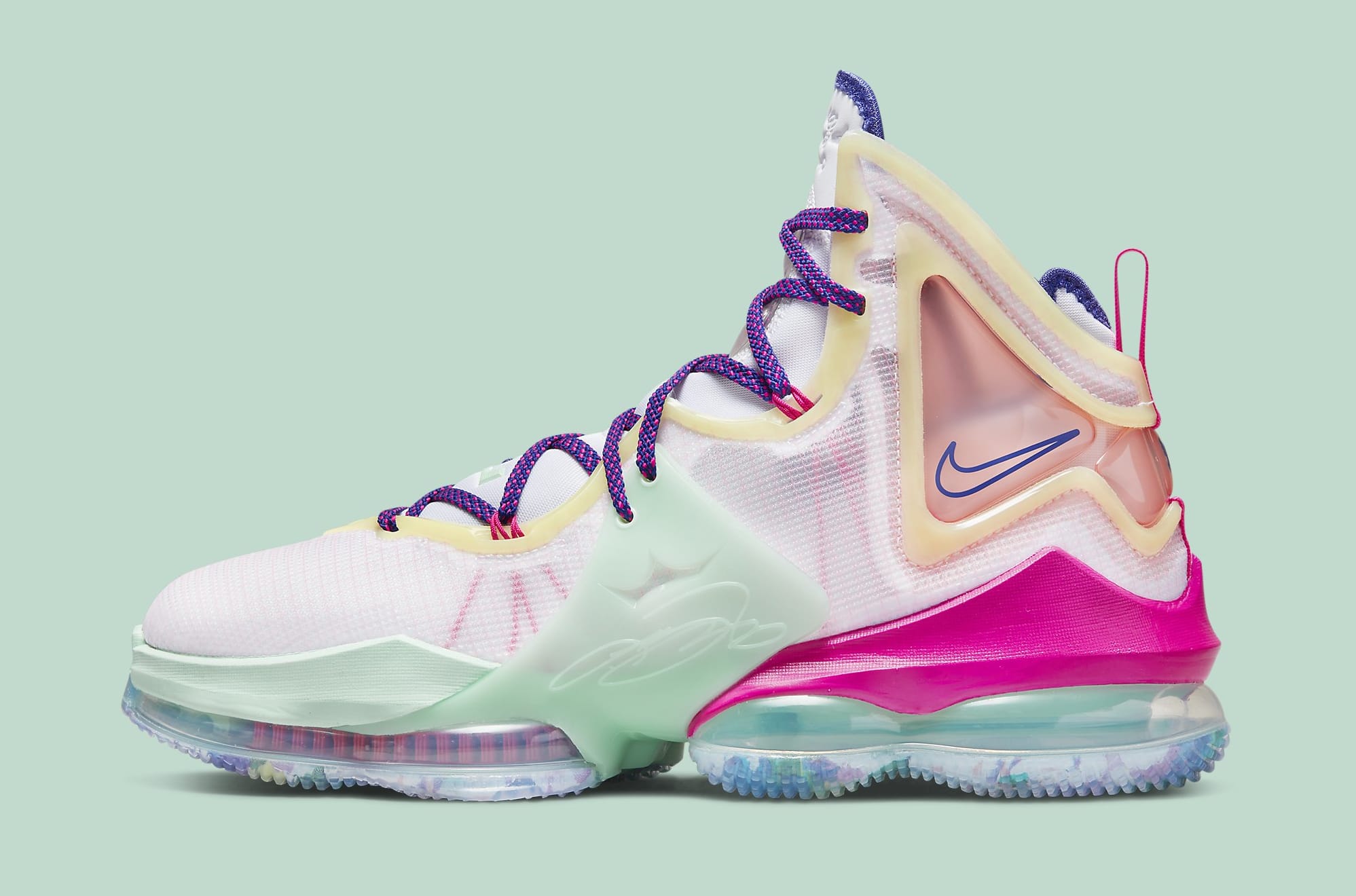 lebron 19 valentine's