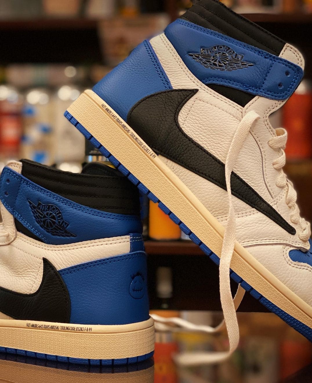 Fragment x Travis Scott x Air Jordan 1 High Sample Lateral