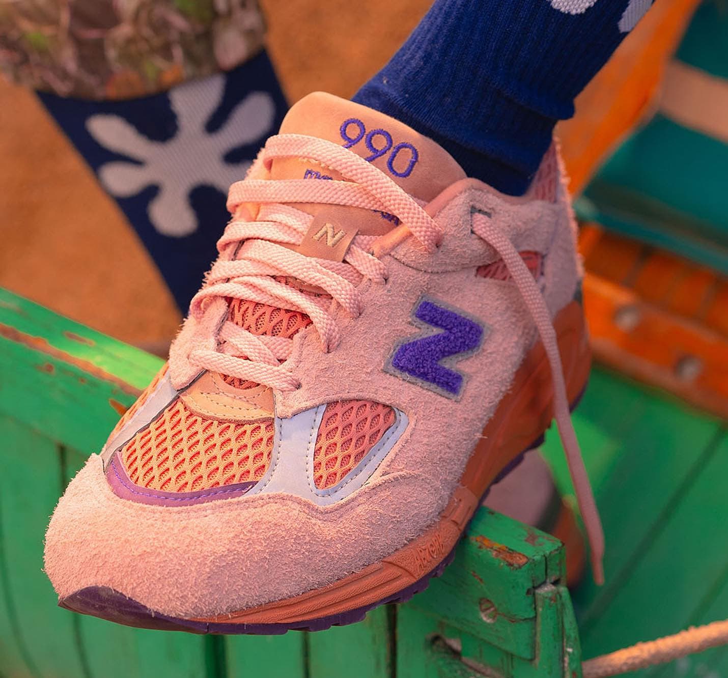 New Balance 990v2 'Sand Be The Time' Front