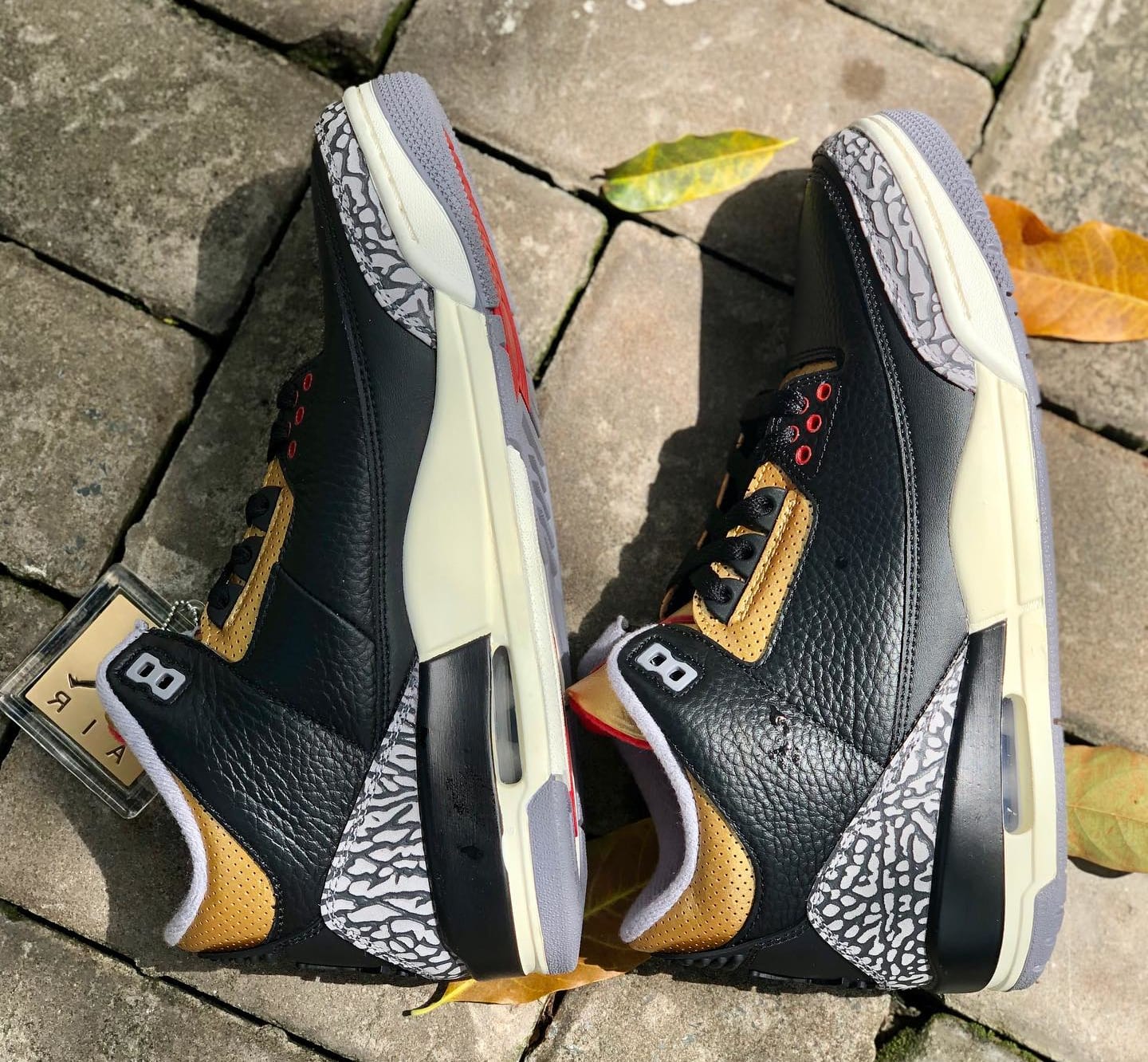 black and gold jordan's women's