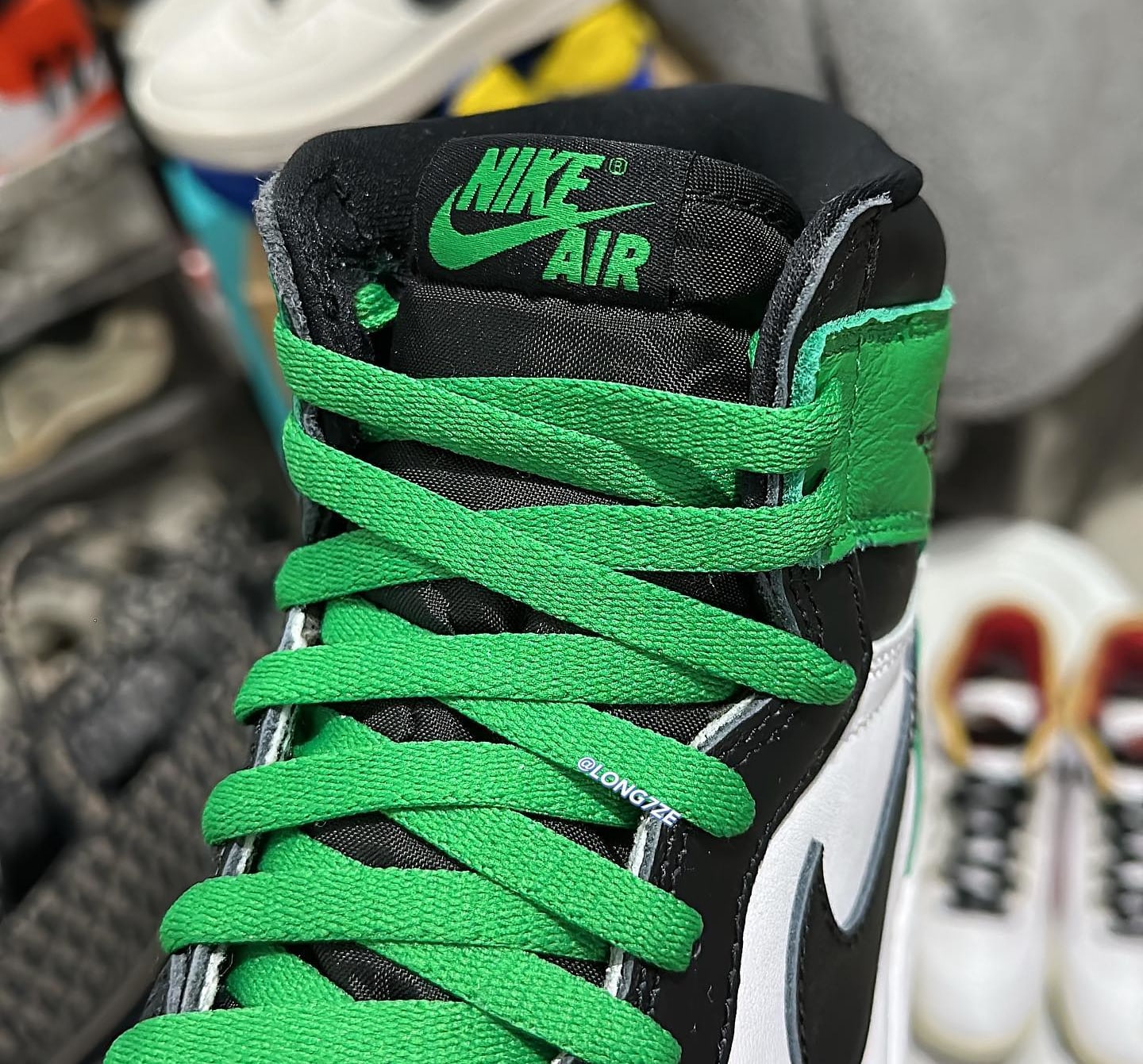 Air Jordan 1 High 'Lucky Green' DZ5485 031 Front