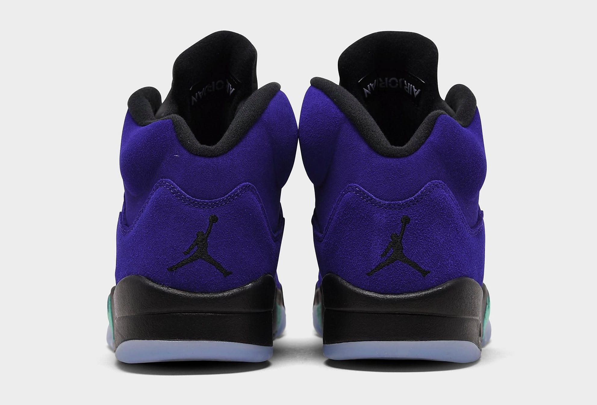 Air Jordan 5 &quot;Alternate Grape&quot; Official Images Revealed