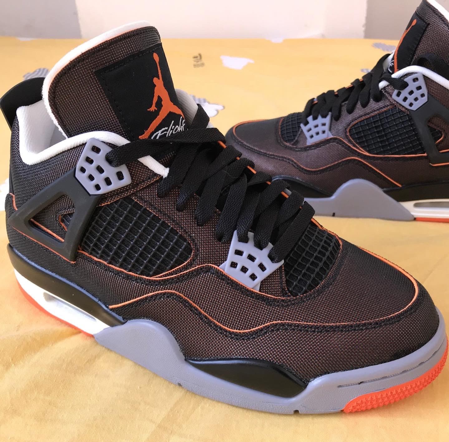Air Jordan 4 Retro Women's 'Starfish' CW7183-100 Side