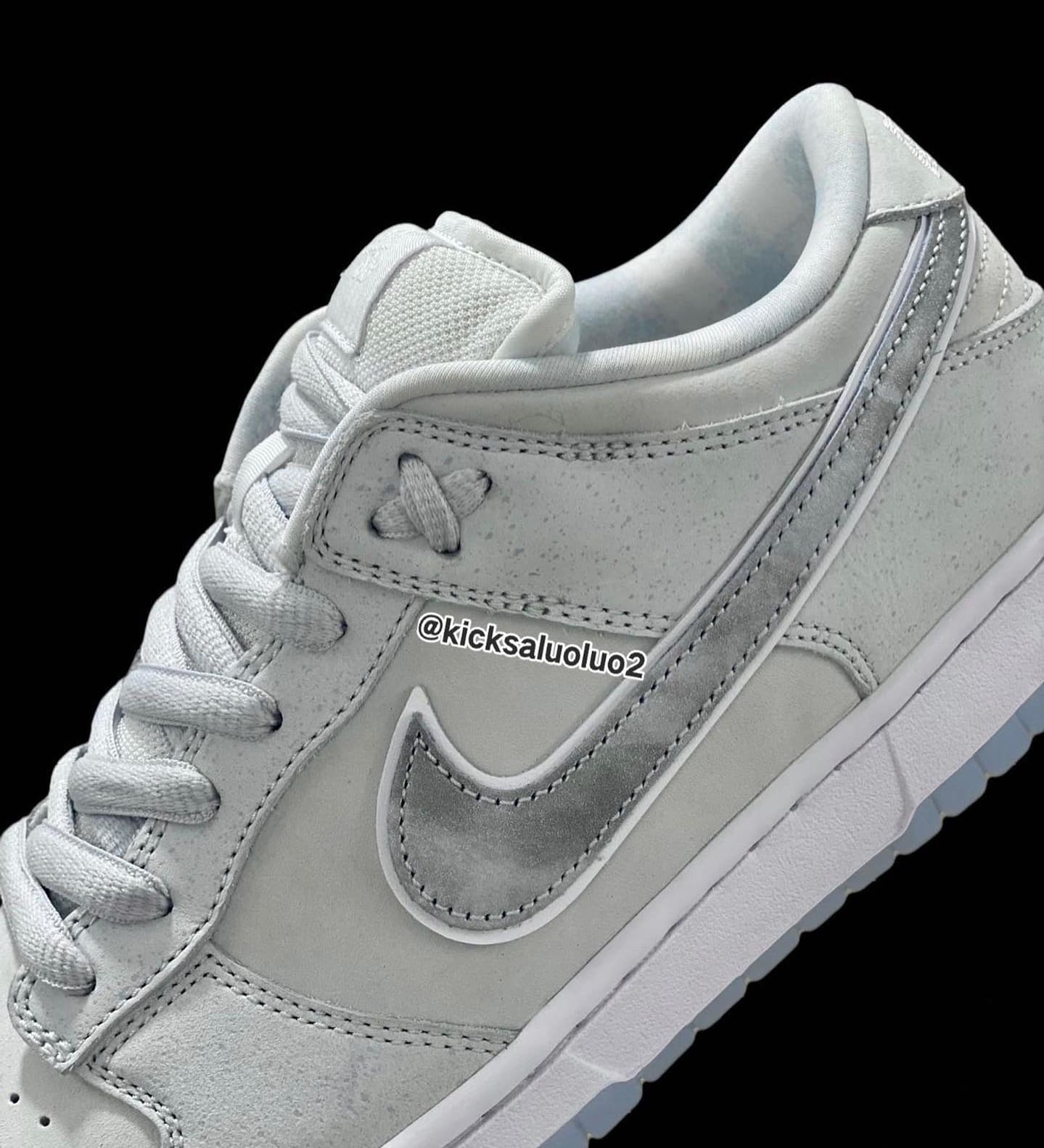 Concepts x Nike SB Dunk Low 'White Lobster' Heel