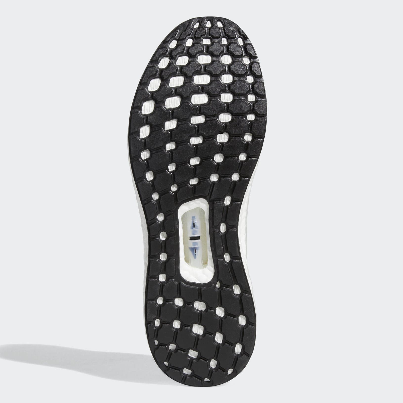 adidas ultra boost am4