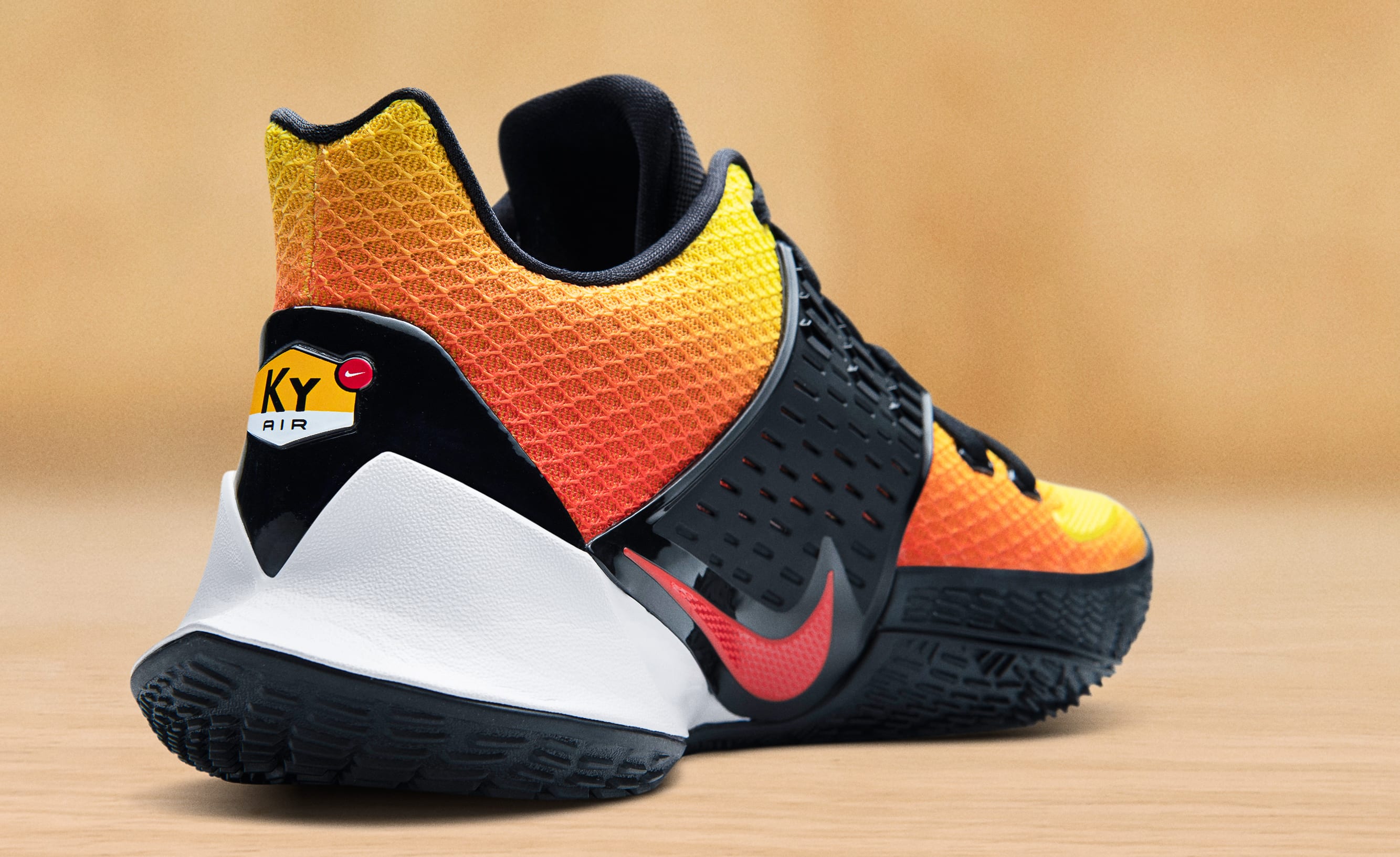 kyrie low basketball shoes review