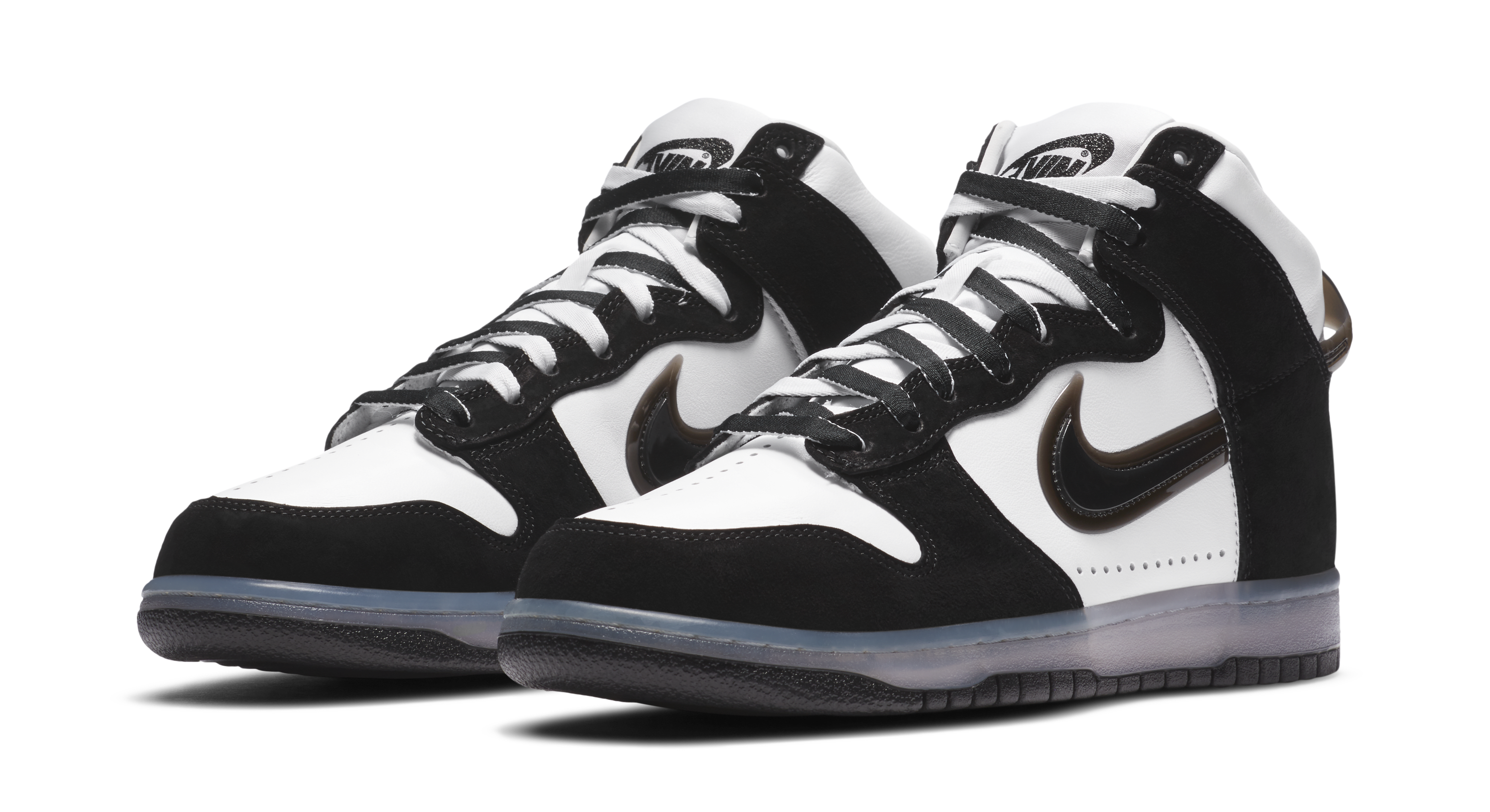nike dunk x slam jam clear black