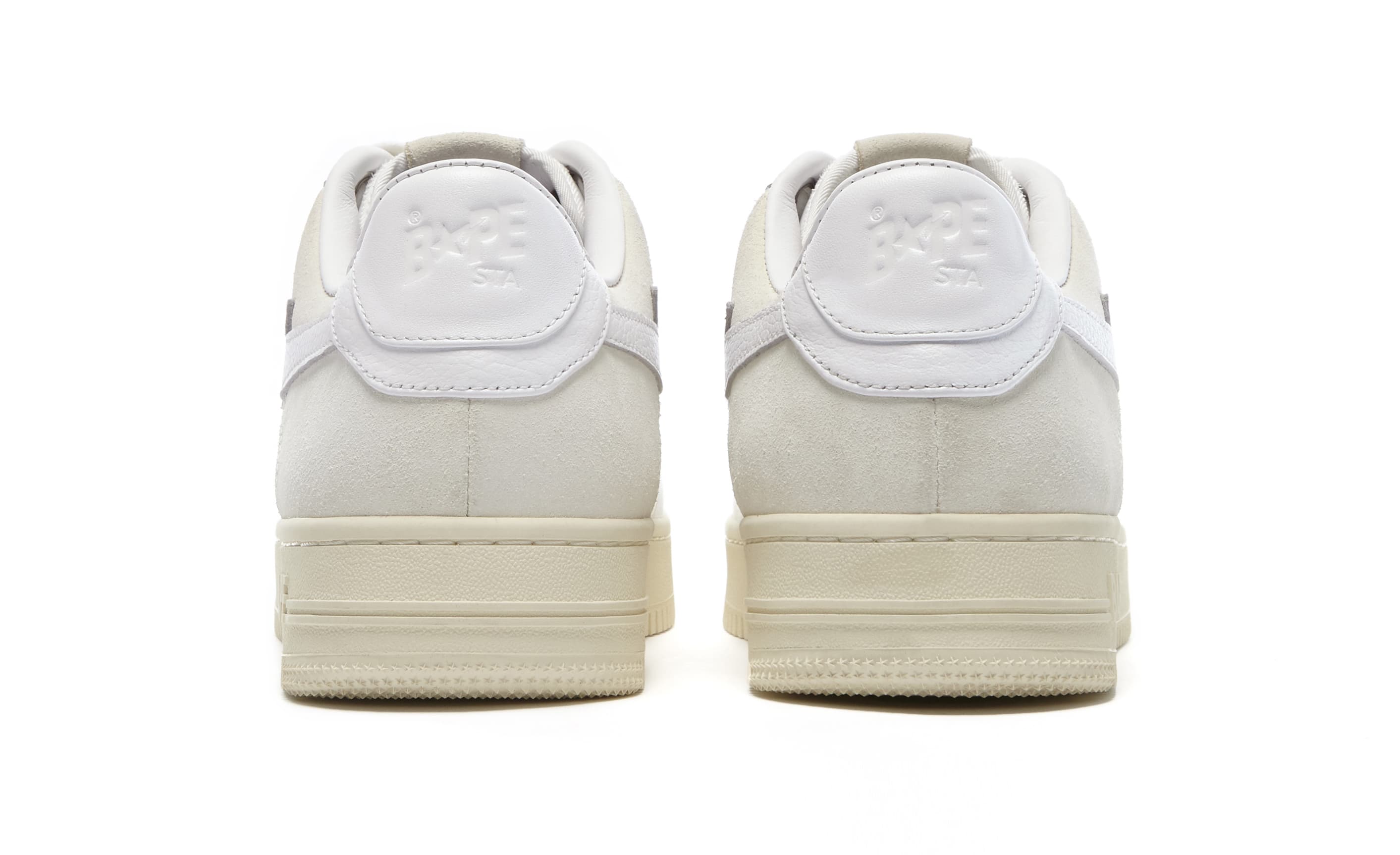 a bathing ape bapesta low suede heel white