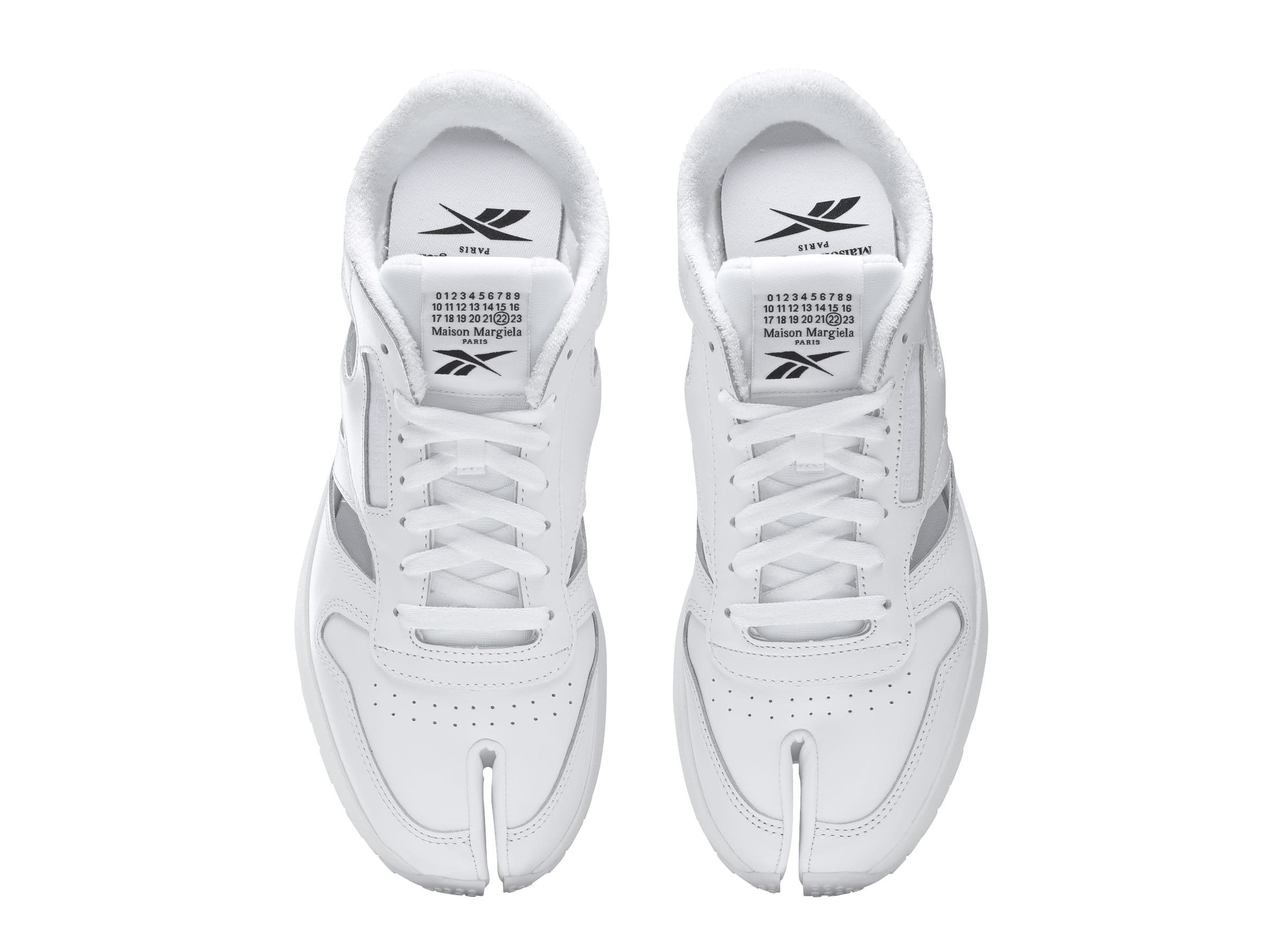 maison margiela x reebok classic leather tabi white