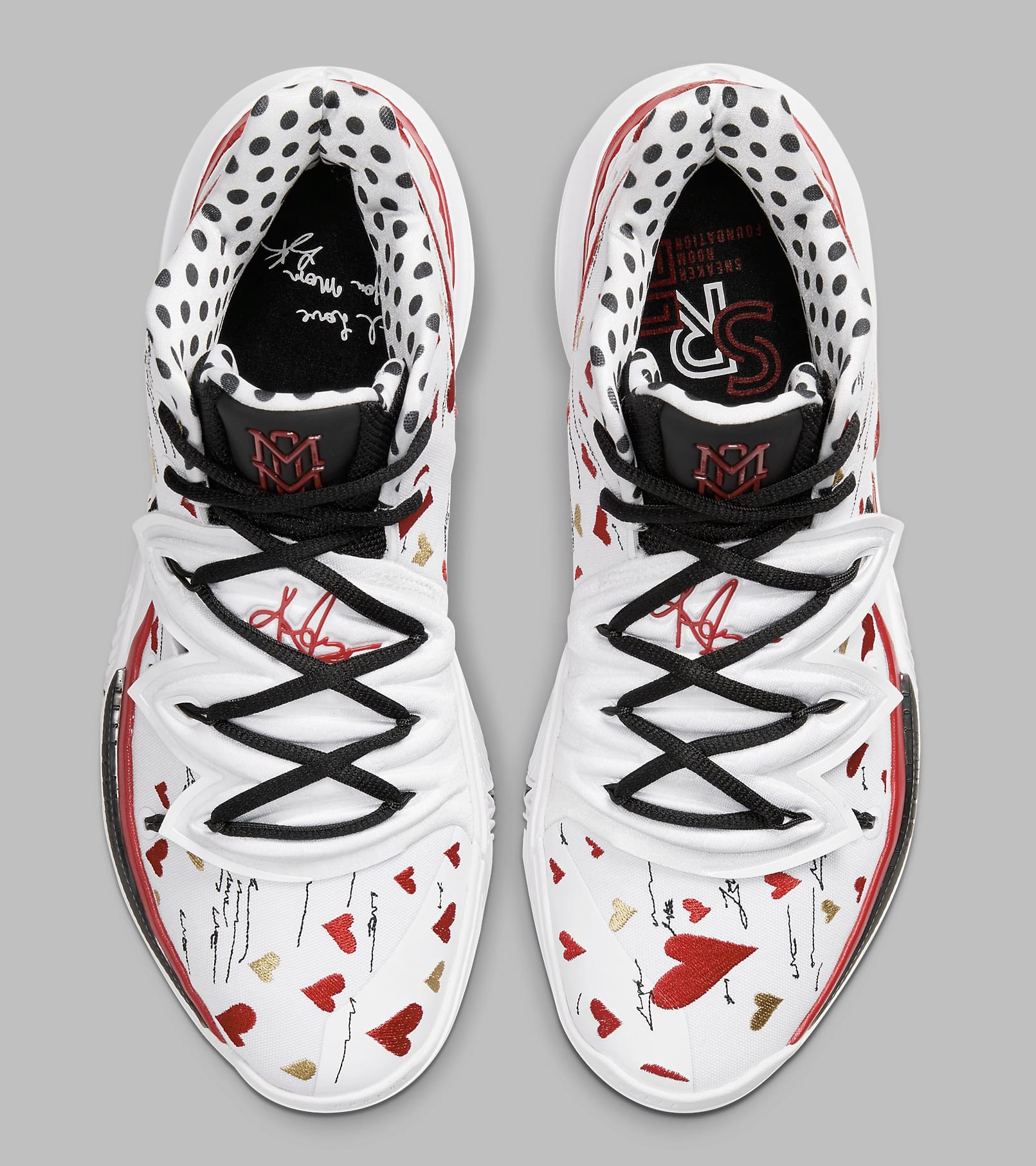 kyrie irving heart shoes