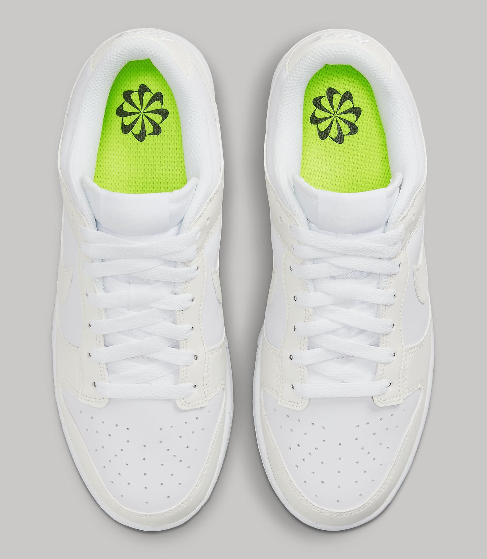 women's dunk low move to zero