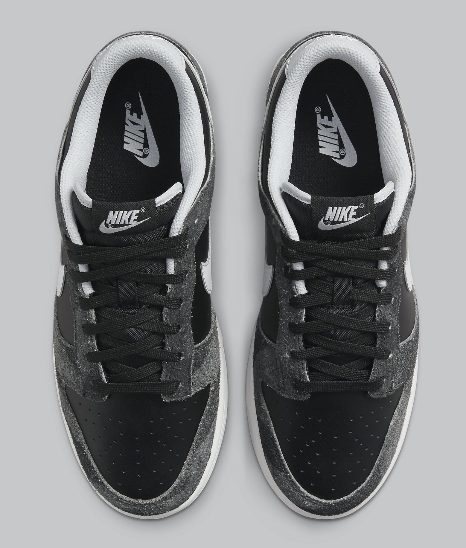 dunk low zebra resell price
