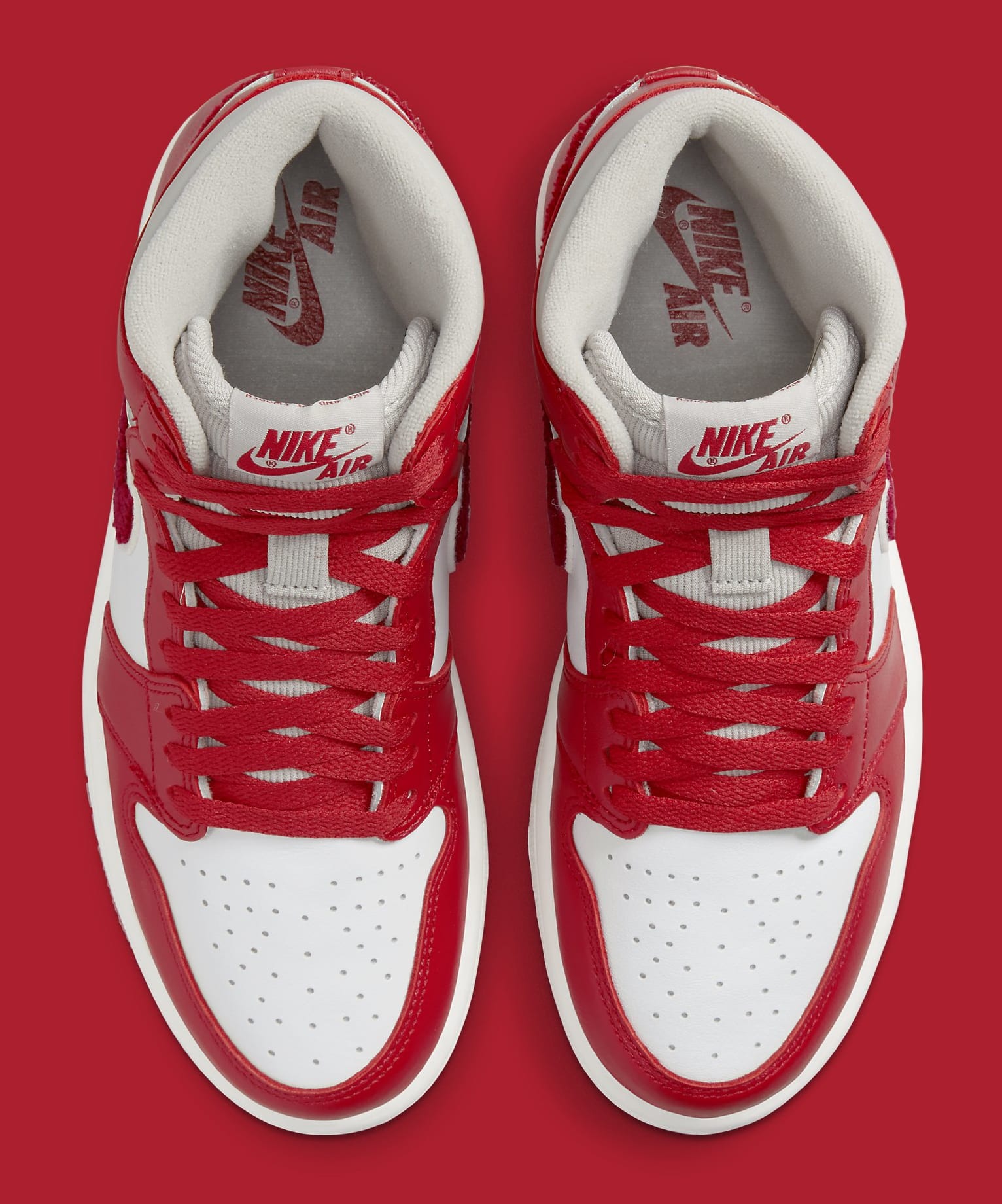 Air Jordan 1 High OG Women's Chenille Red DJ4891 061 Top